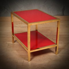 Beistelltisch aus Messing und rotem Glas, Mitte des Jahrhunderts, 1970