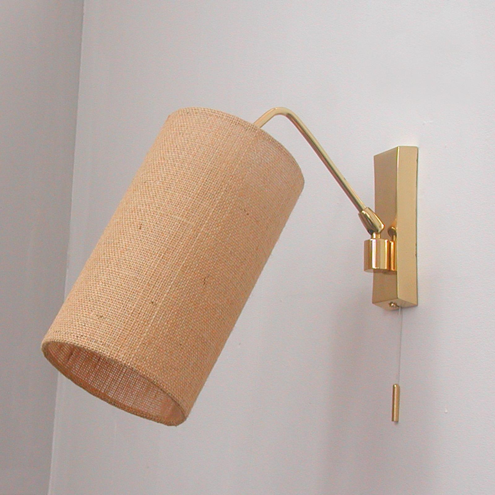 Midcentury Brass and Sisal Adjustable Sconce, Kalmar Attributed., Austria, 1960s For Sale 4