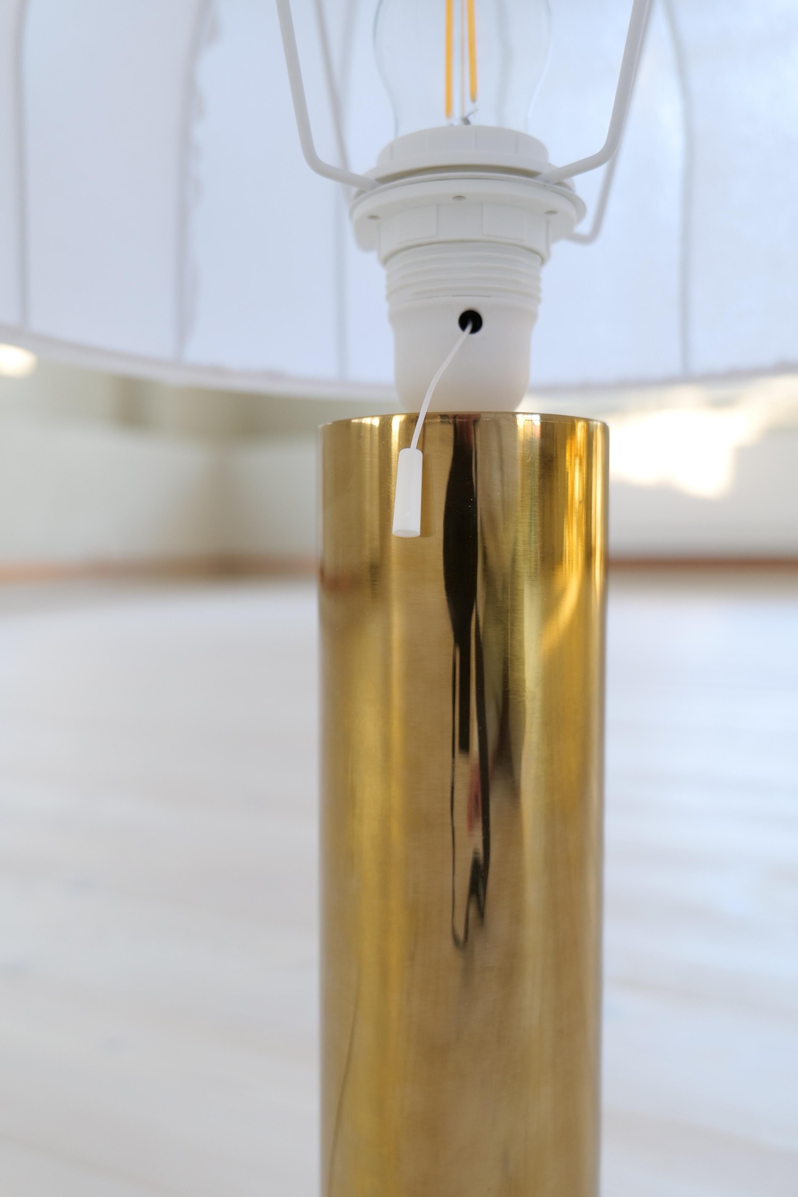 Midcentury Brass Bergboms B-09 Table Lamp, 1960s, Sweden en venta 3