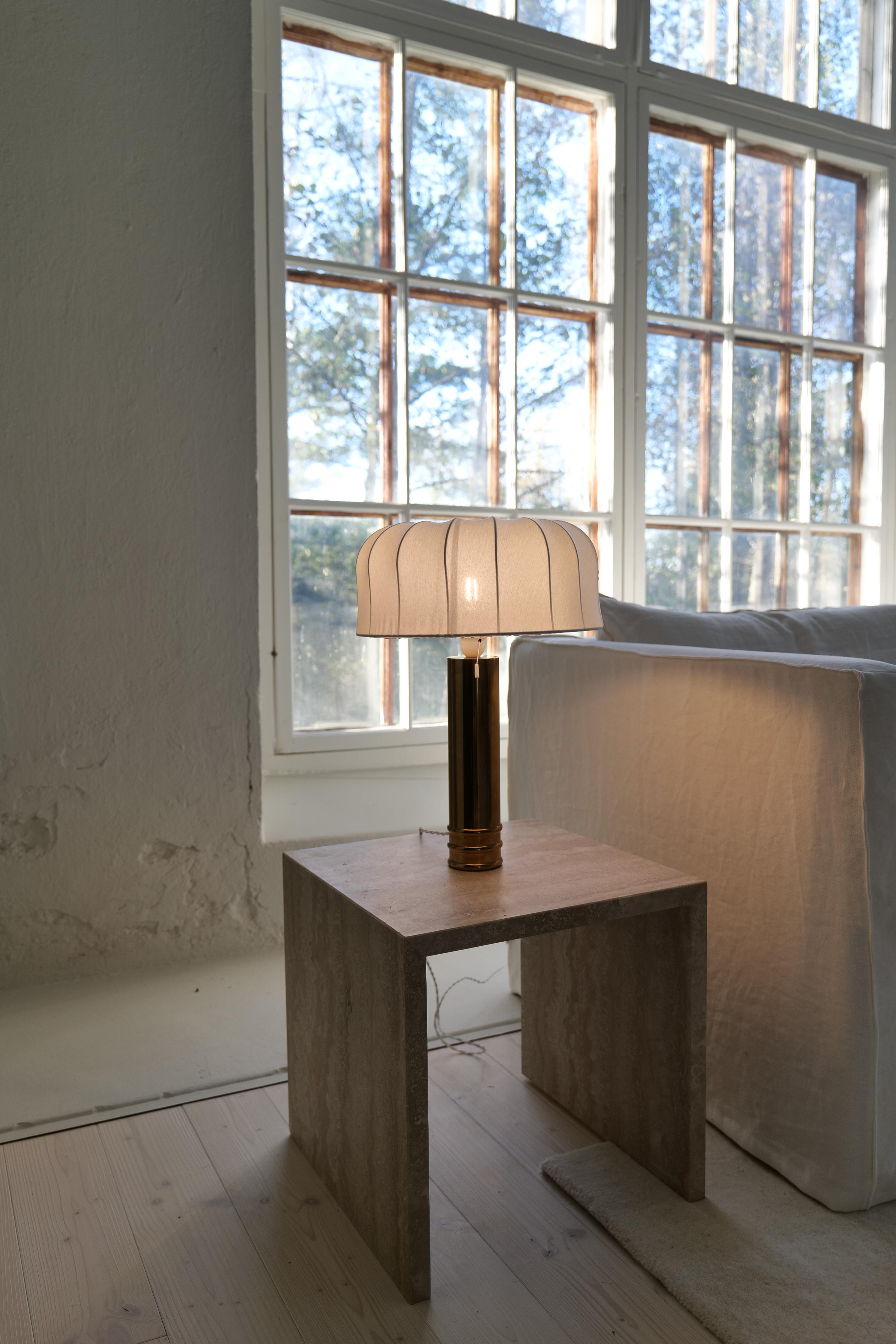 Midcentury Brass Bergboms B-09 Table Lamp, 1960s, Sweden en Bueno estado para la venta en Hillringsberg, SE