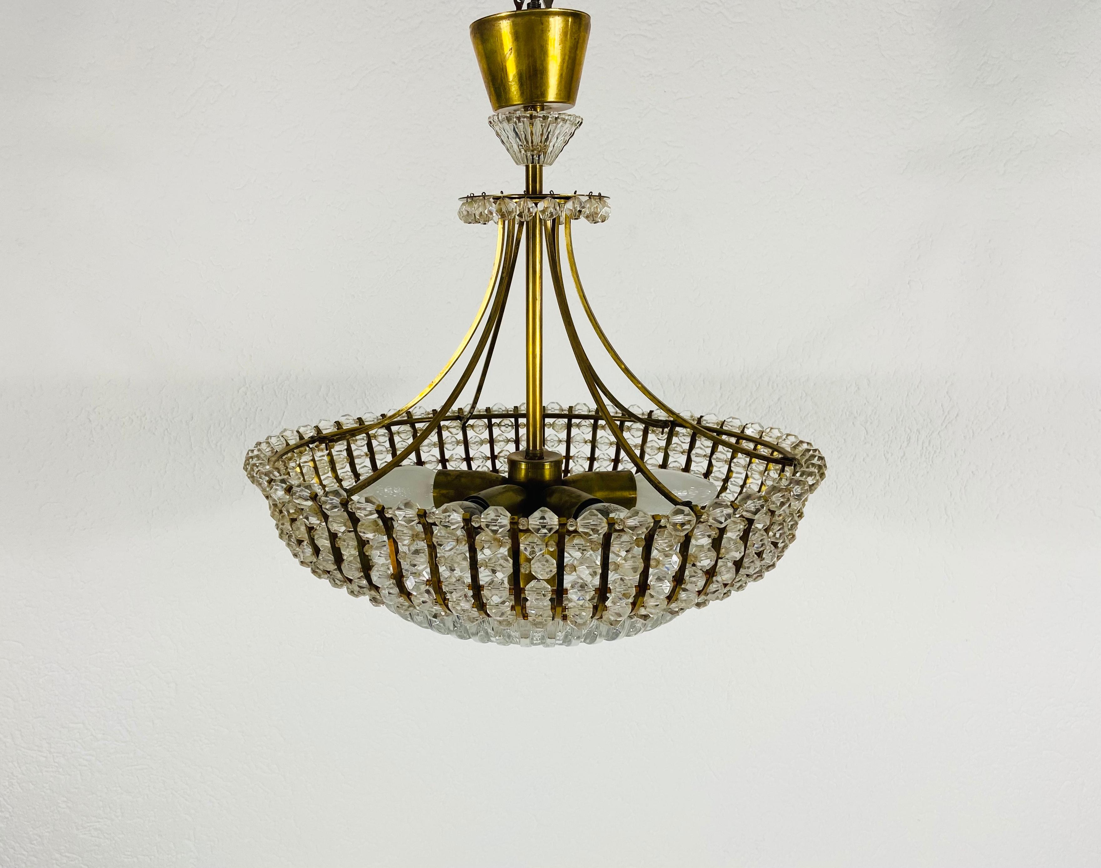 Midcentury Brass Chandelier by Rupert Nikoll, 1960s For Sale 5