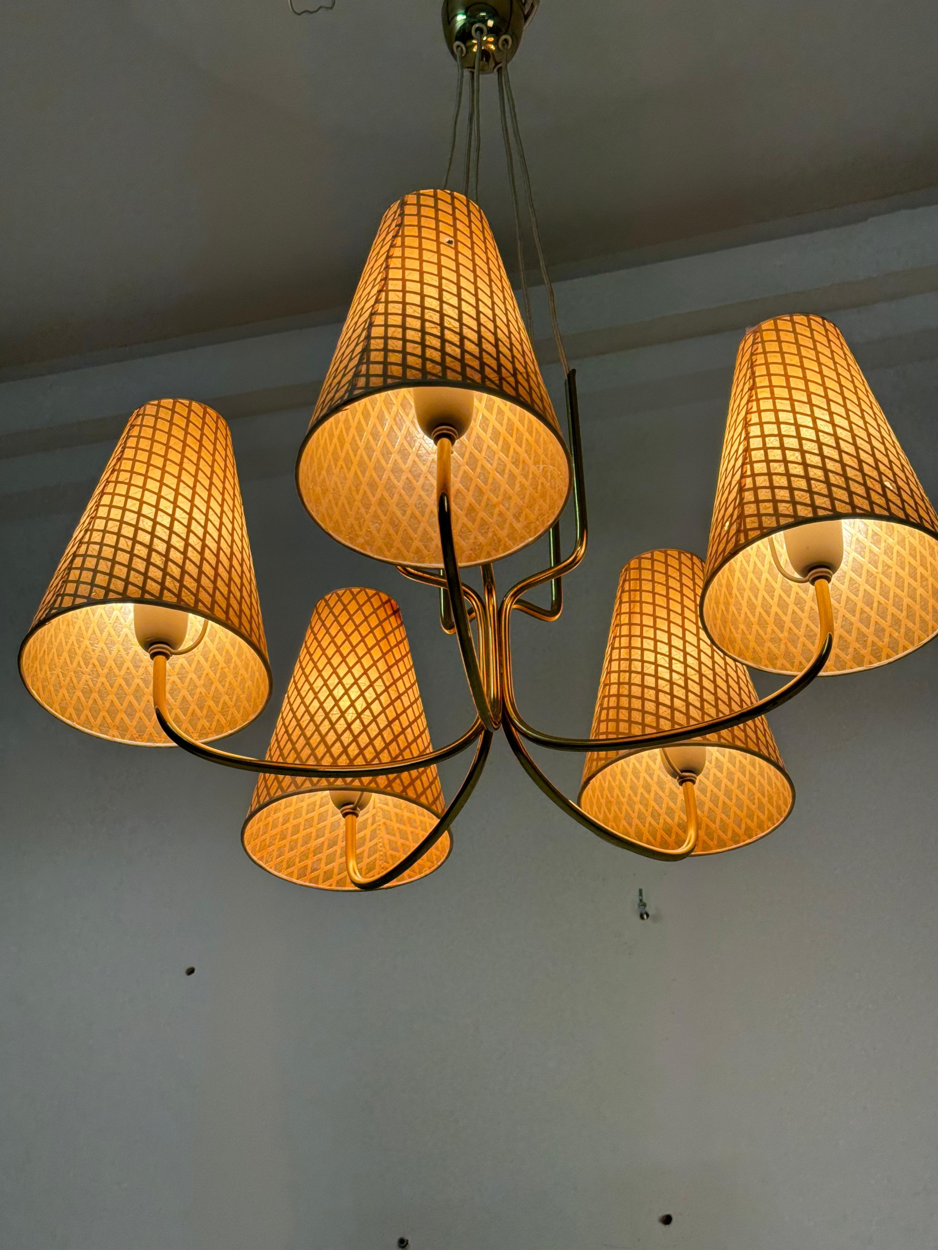 Lampadario in ottone del Medioevo di Rupert Nikoll in vendita 11