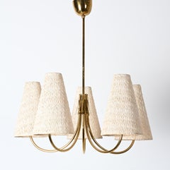 Lustre en laiton du milieu du siècle dernier par Rupert Nikoll