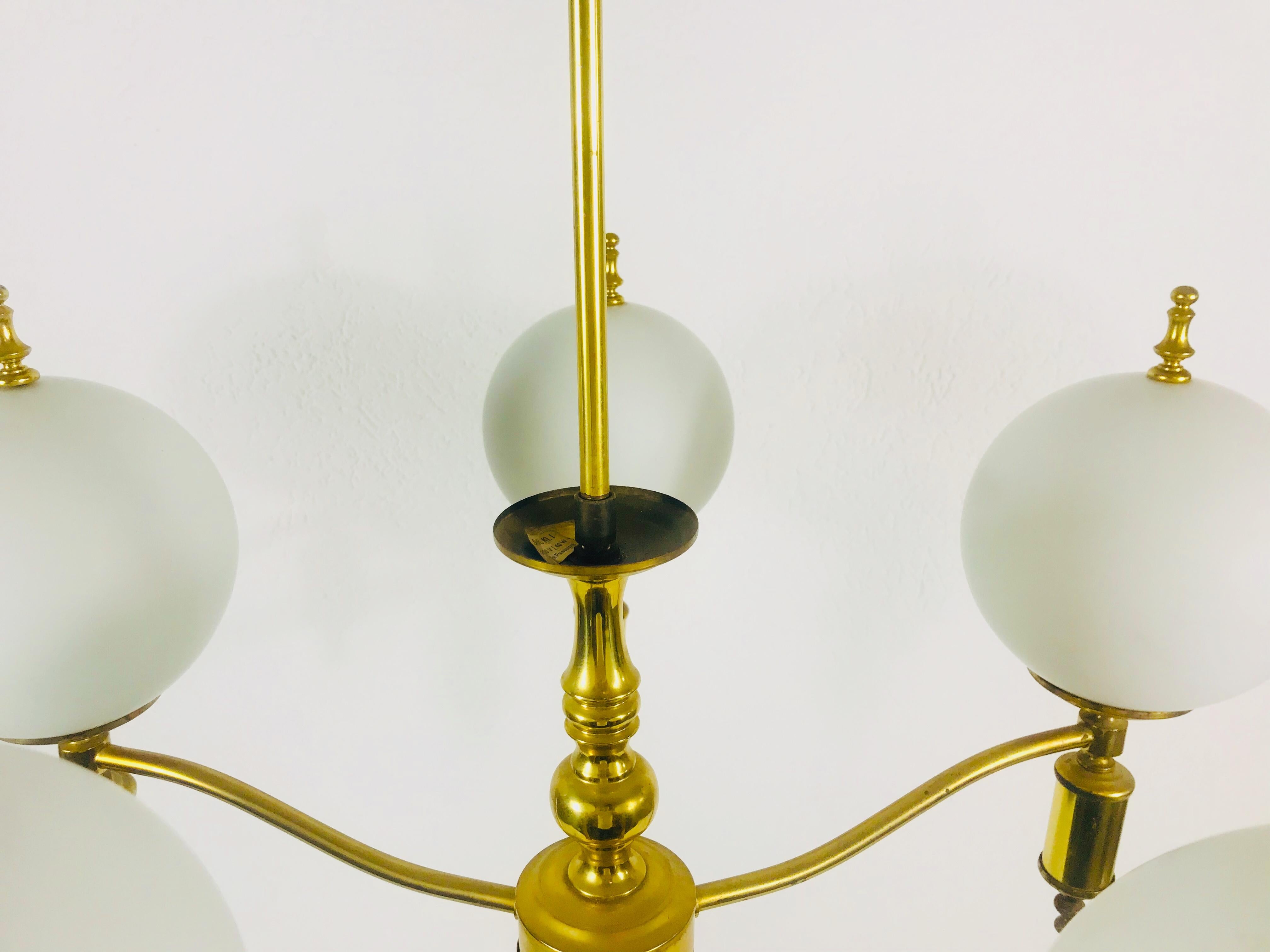Midcentury Brass Chandelier in the Style of Maison Lunel, 1950s For Sale 1