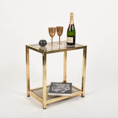 Tavolino da caffè italiano del Medioevo in ottone, cromo e vetro fumé, Romeo Rega 1970