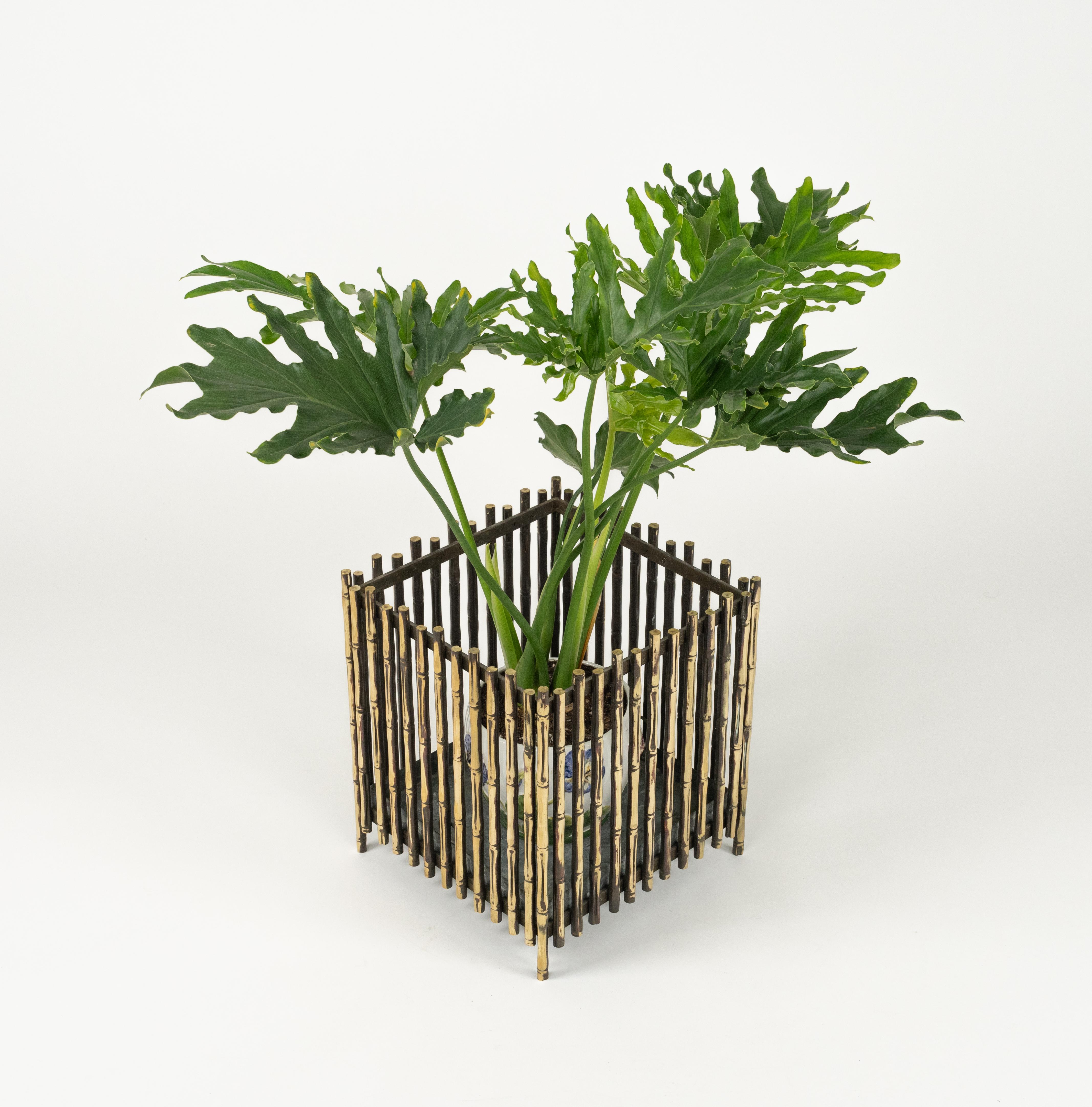 Midcentury Brass Faux Bamboo Plant Holder by Maison Baguès, France 1960s For Sale 3