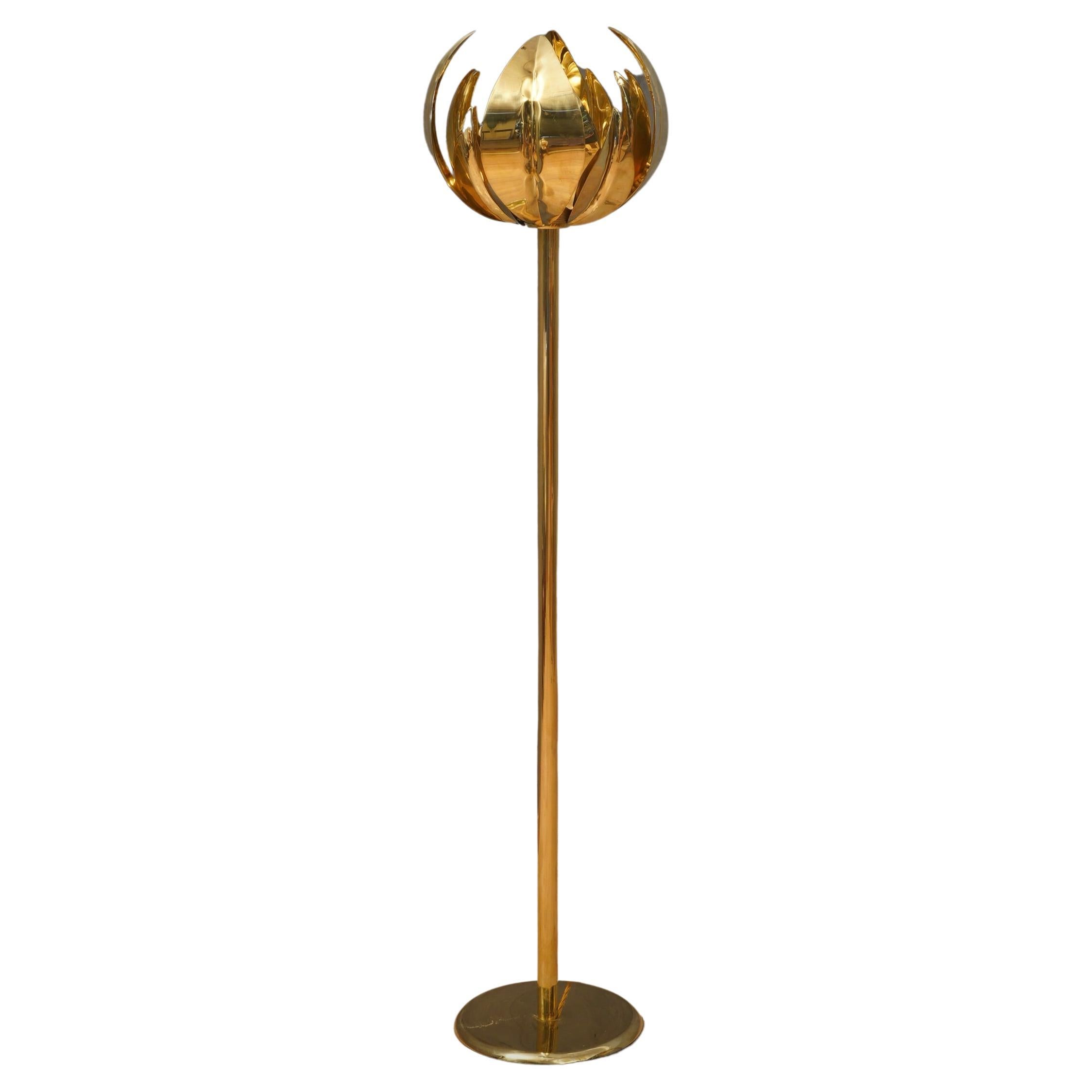 MidCentury Brass Italian Manufacturing Floor Lamp, 1940 For Sale