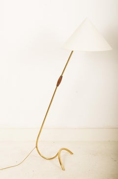 Lampada da terra in ottone del Medioevo di Rupert Nikoll