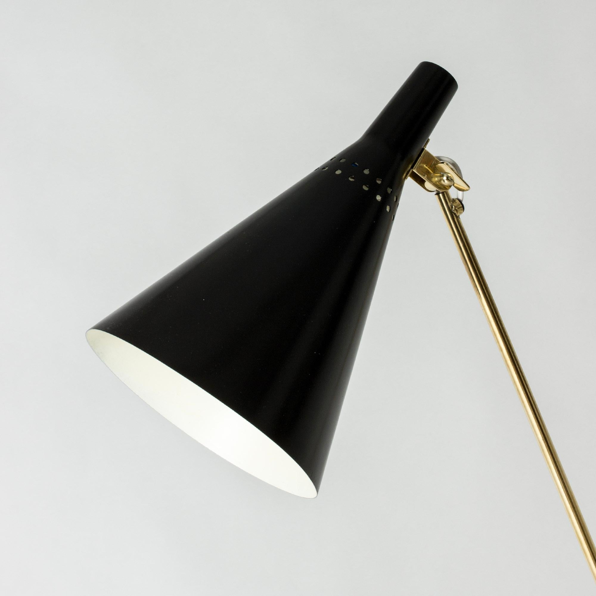 Scandinavian Modern Midcentury Brass Floor Lamp by Tapio Wirkkala for Idman Oy