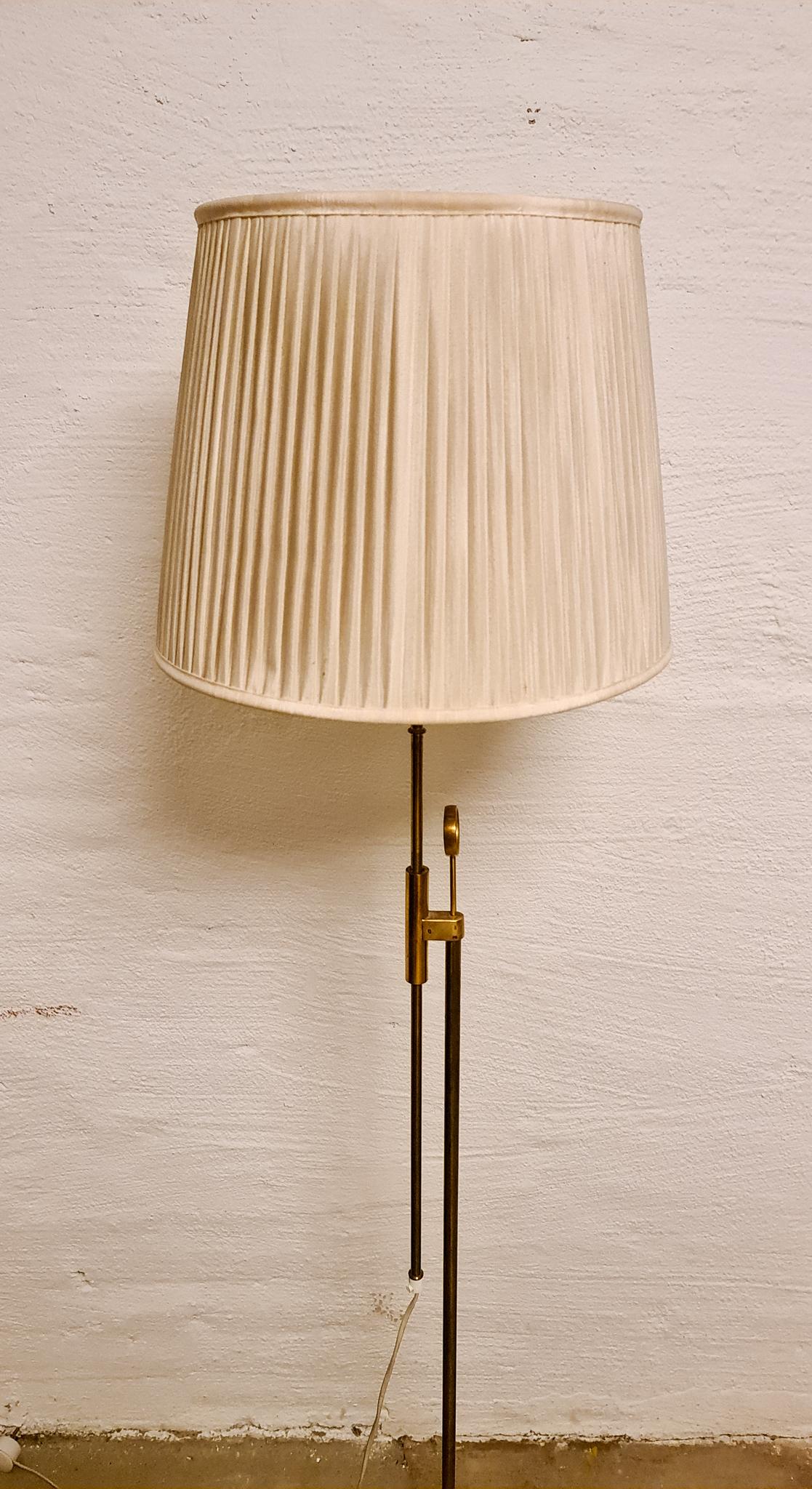 Scandinavian Modern Midcentury Brass Floor Lamp Falkenbergs Belysning, Sweden, 1960s