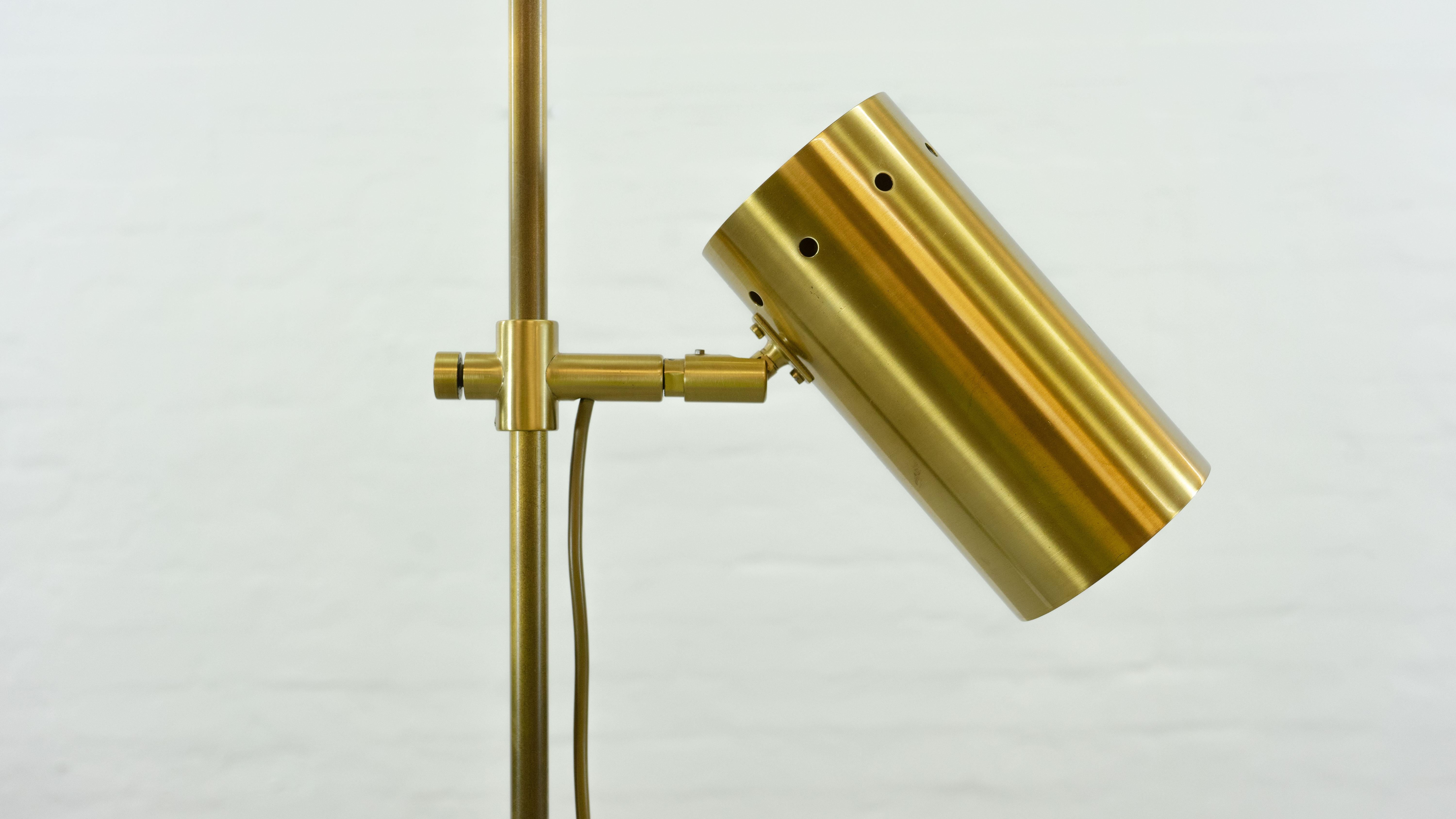 Midcentury Brass Floorlamp / Spot, 60s In Good Condition For Sale In Halle, DE