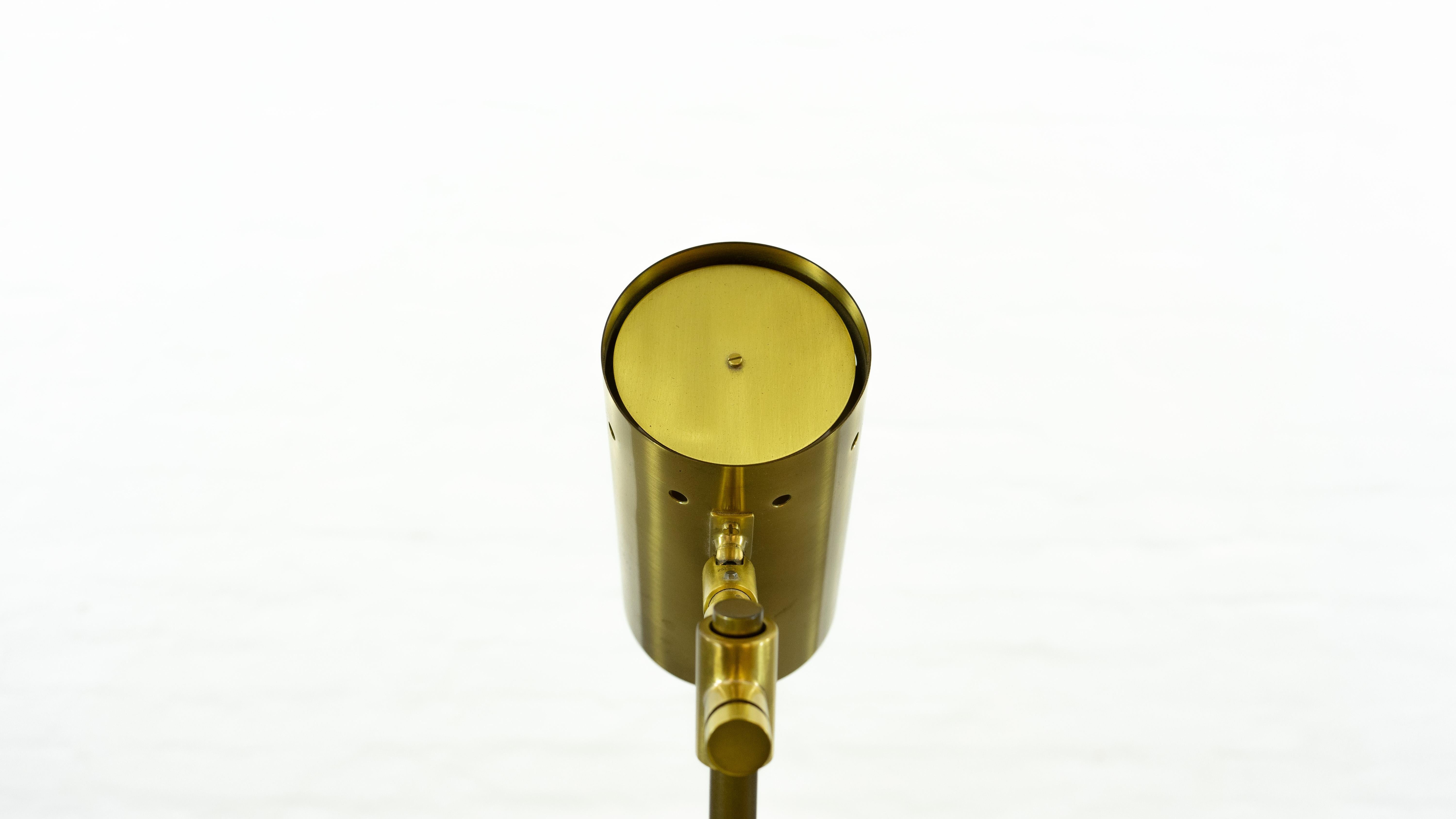 Midcentury Brass Floorlamp / Spot, 60s For Sale 2