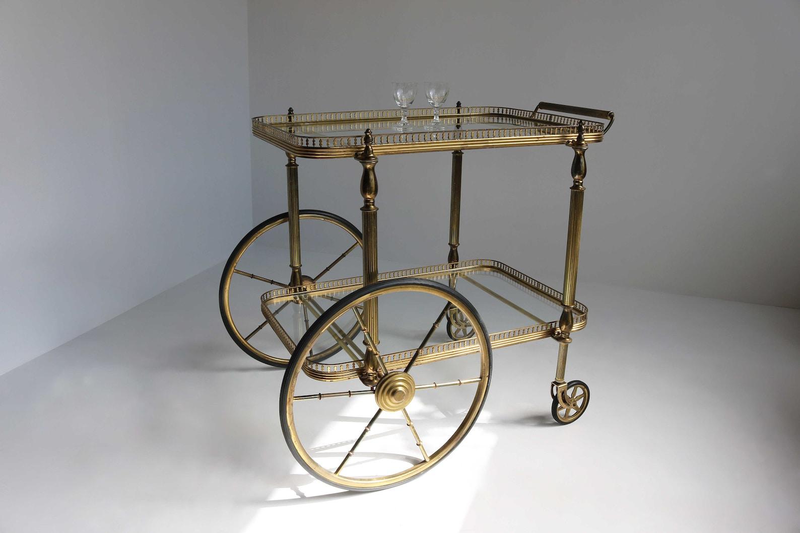 Mid-Century Modern Midcentury Brass Golden Bar Cart Trolley Italian 1950 Hollywood Regency Design
