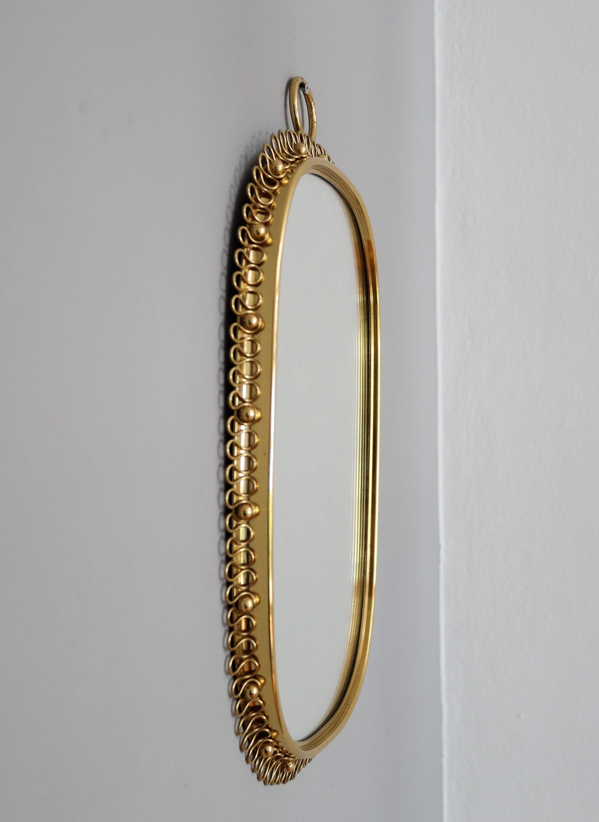 Midcentury Brass Loop Wall Mirror by Josef Frank for Svensk Tenn, 1950s In Good Condition In Morazzone, Varese