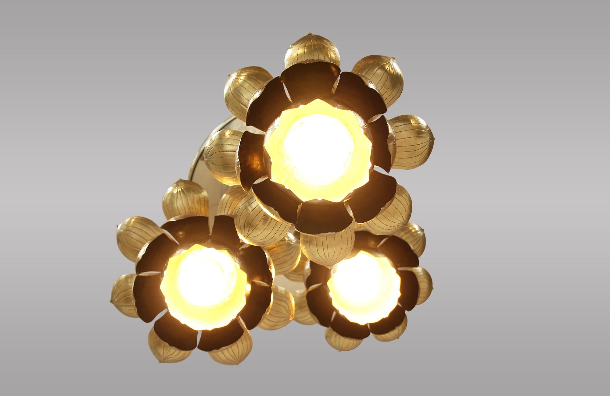 Midcentury Brass Lotus Pendant Chandelier by Feldman Lighting Co. In Excellent Condition In Los Angeles, CA