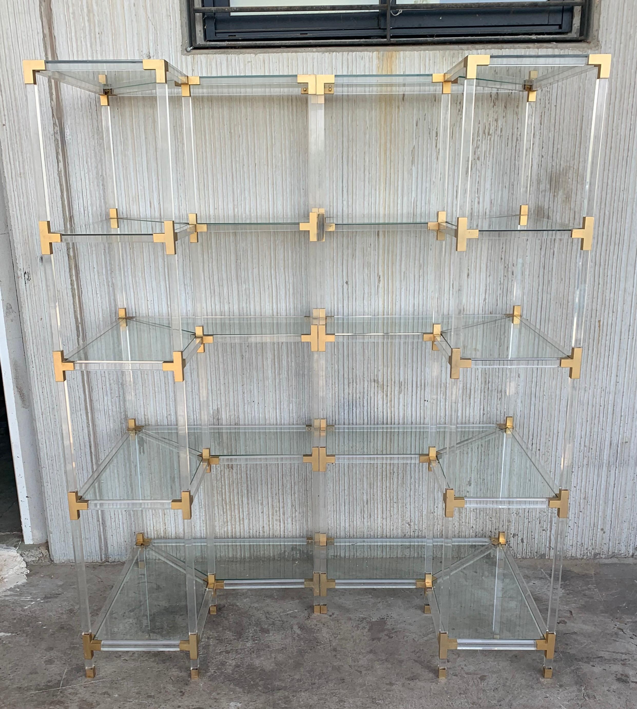 Italian Midcentury Brass, Lucite and Glass Étagère with Five Shelves For Sale