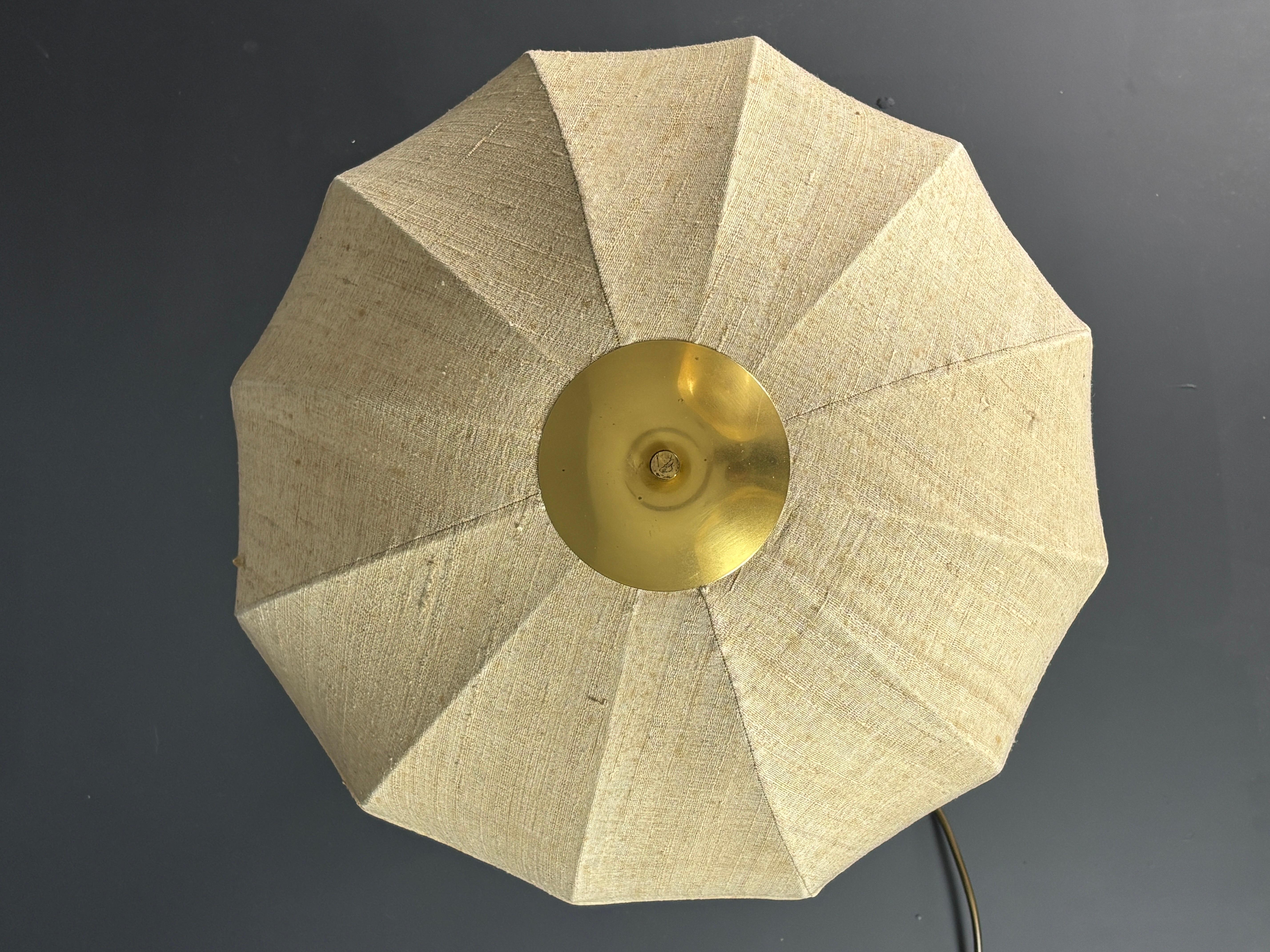 Lampe de table à champignon en laiton du milieu du siècle, Autriche, années 1960-1970 en vente 8