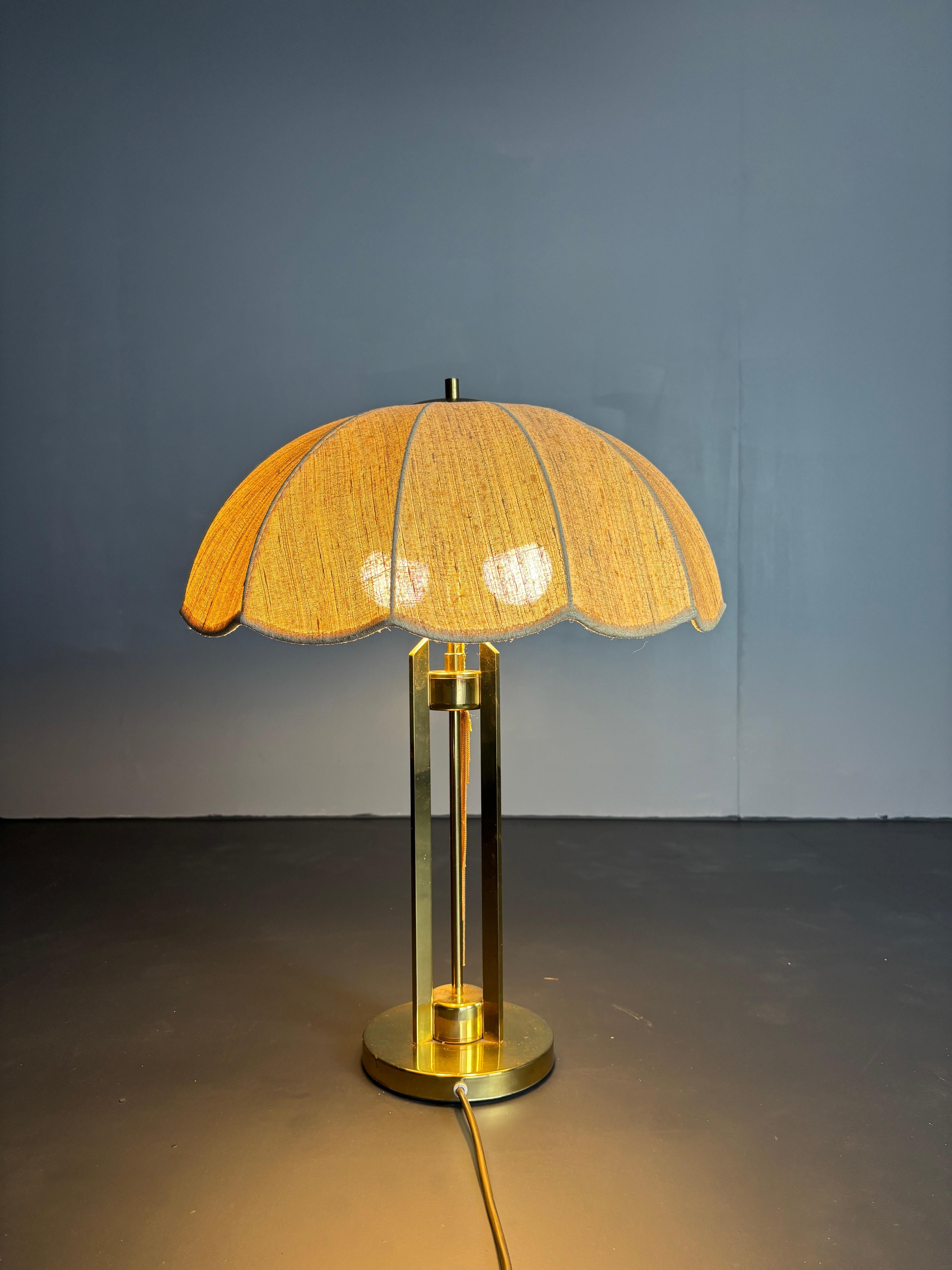 Mid-Century Modern Lampe de table à champignon en laiton du milieu du siècle, Autriche, années 1960-1970 en vente