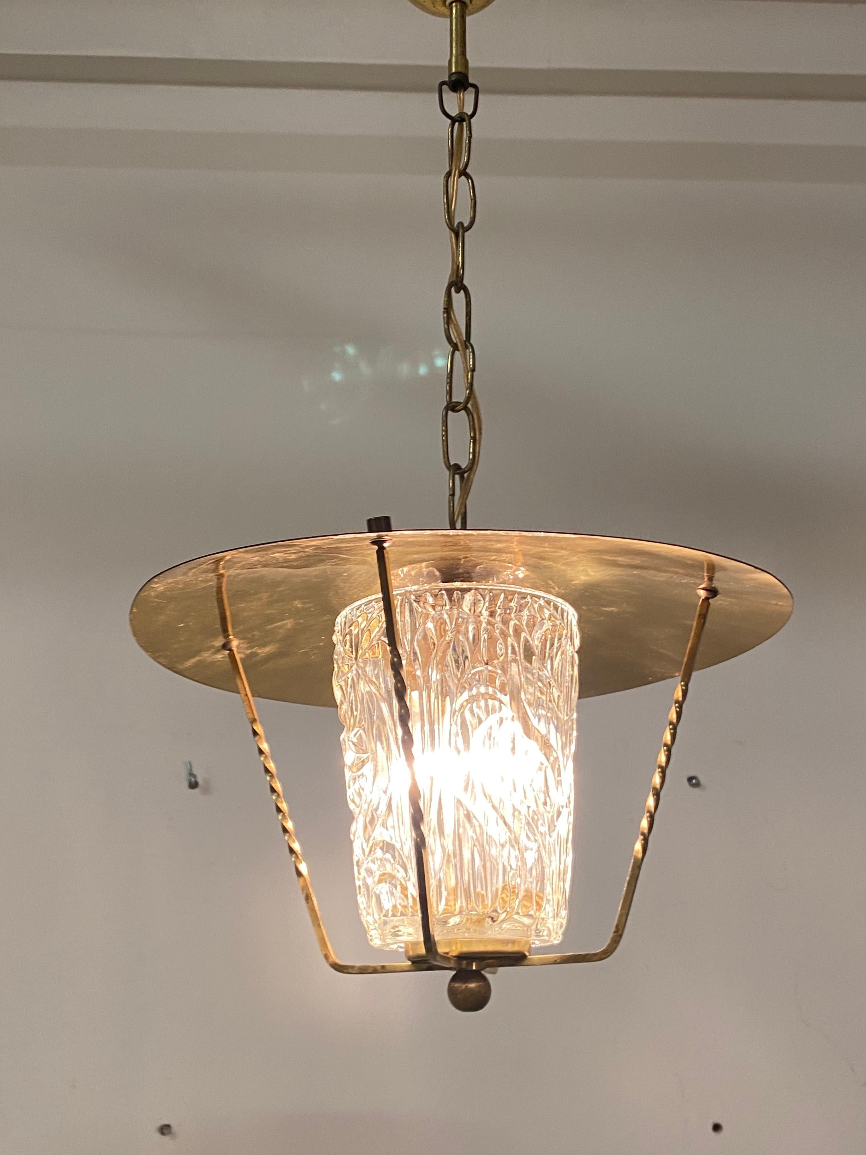 Midcentury Brass Pendant Lamp With Structured Glass Shade  For Sale 2