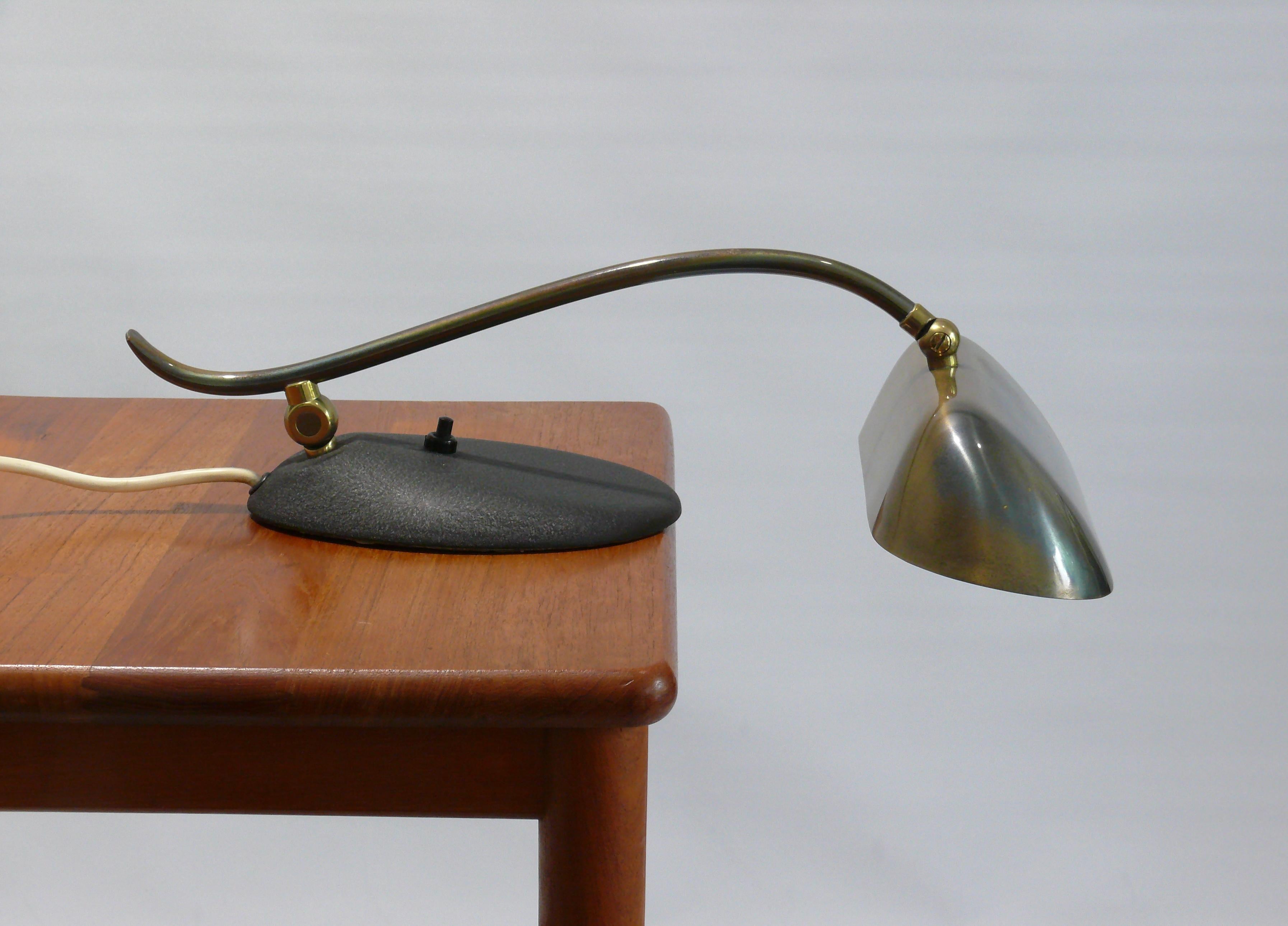 Midcentury Messing Klavierlampe, 1960er Jahre (Moderne der Mitte des Jahrhunderts) im Angebot