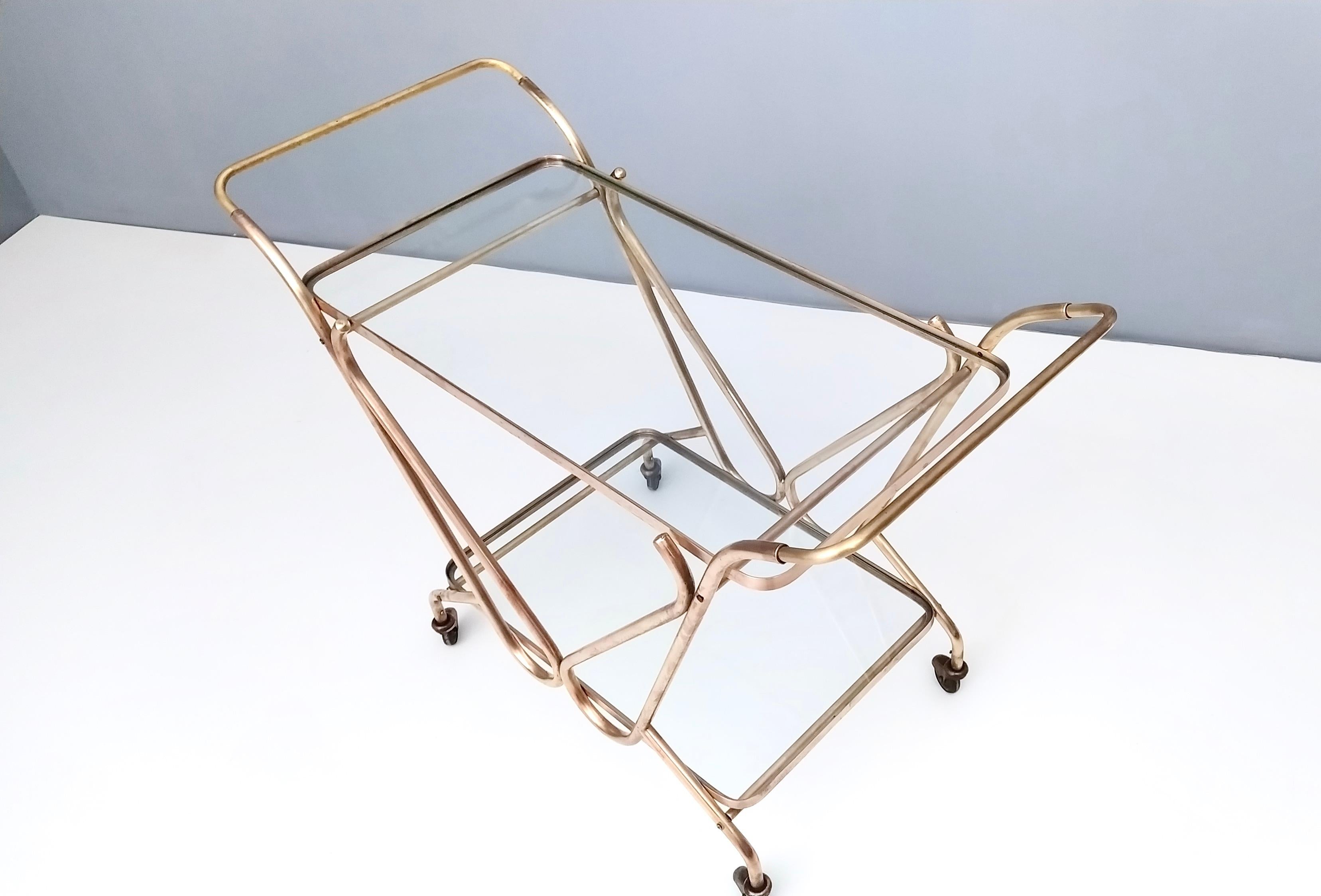 Vintage Brass Serving Cart with Glass Shelves, Italy For Sale 1