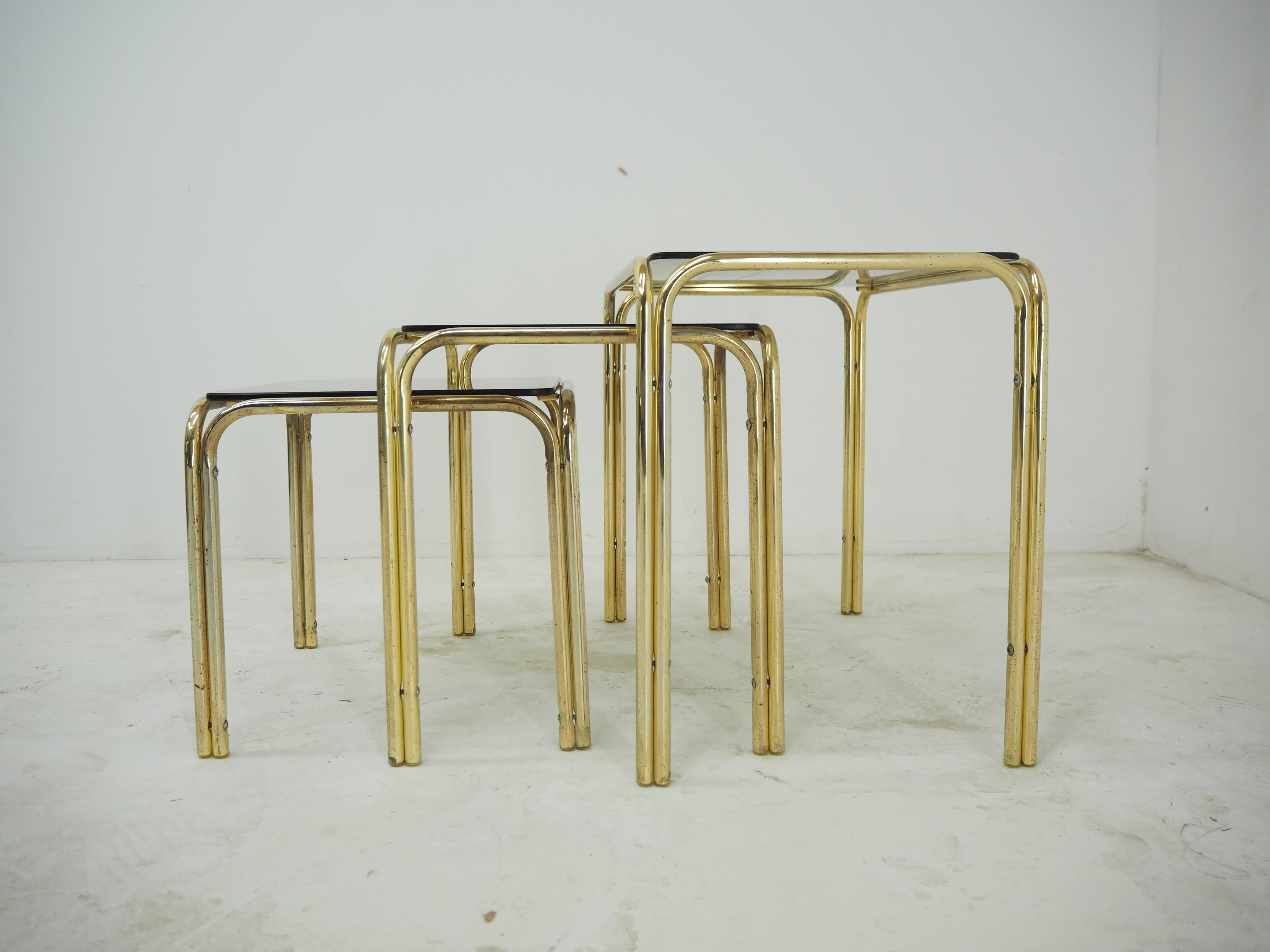 Midcentury Brass & Smoked Glass Nesting Tables, 1970s For Sale 5