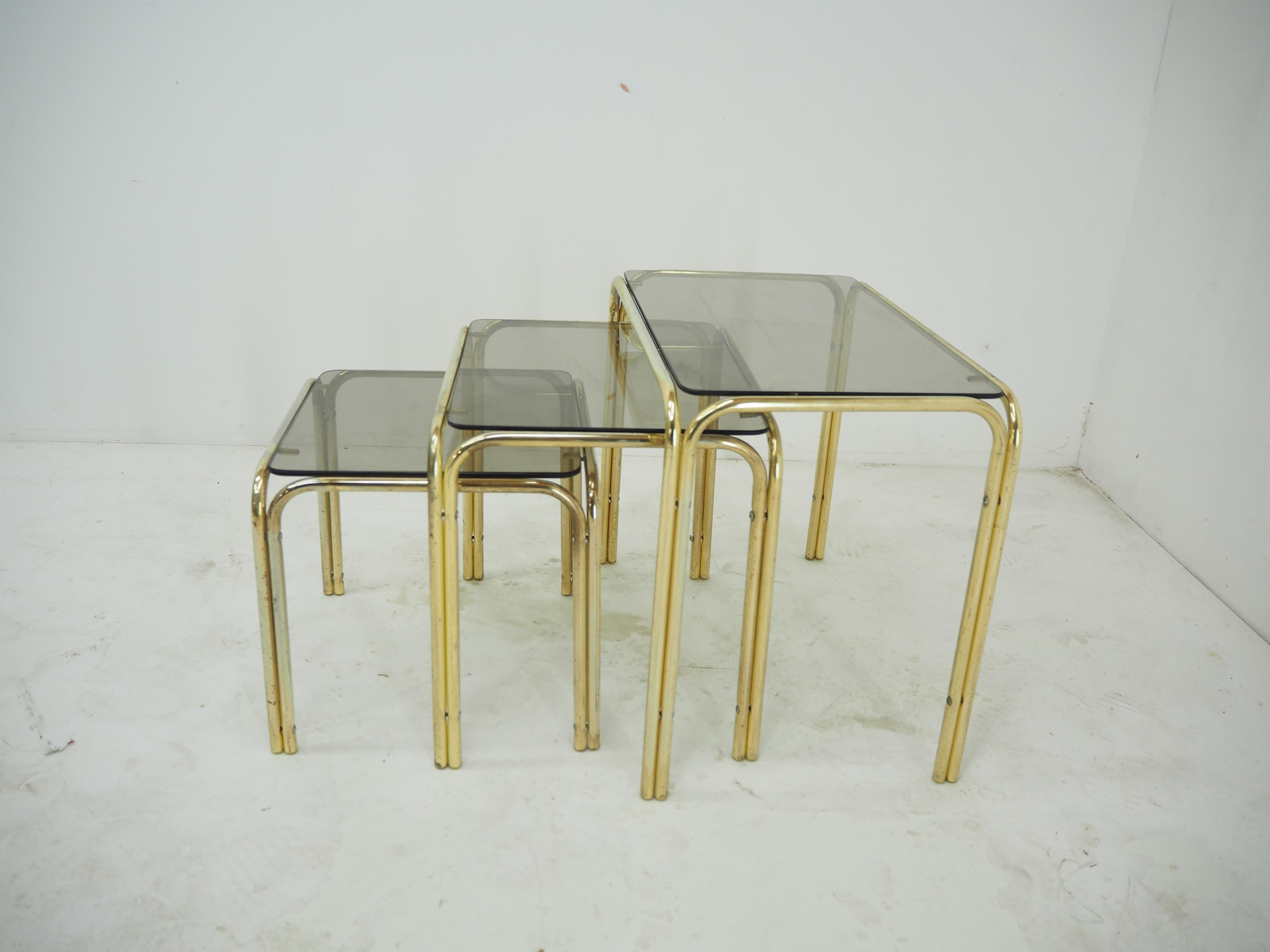 Midcentury Brass & Smoked Glass Nesting Tables, 1970s For Sale 6