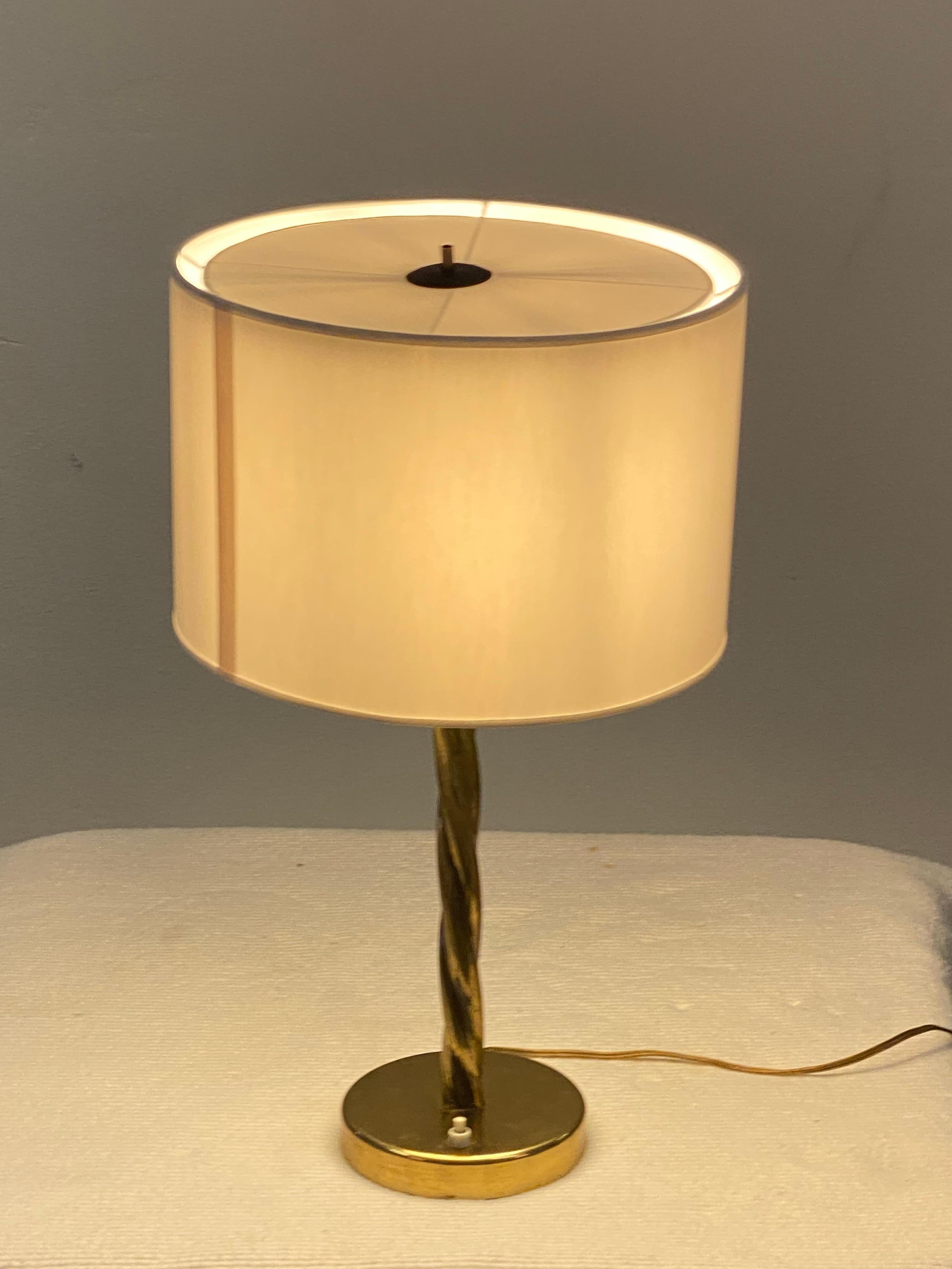 Midcentury Brass Table Lamp  For Sale 1