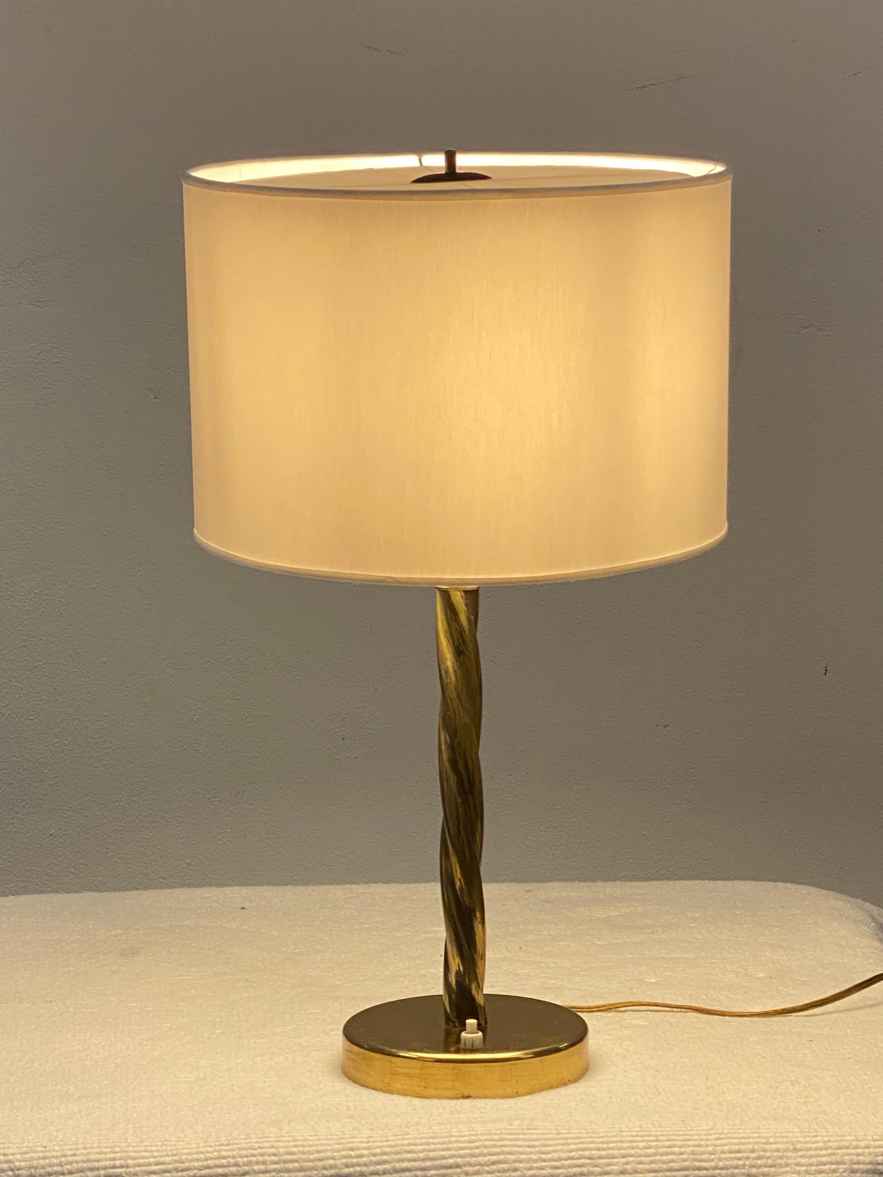 Midcentury Brass Table Lamp  For Sale 2