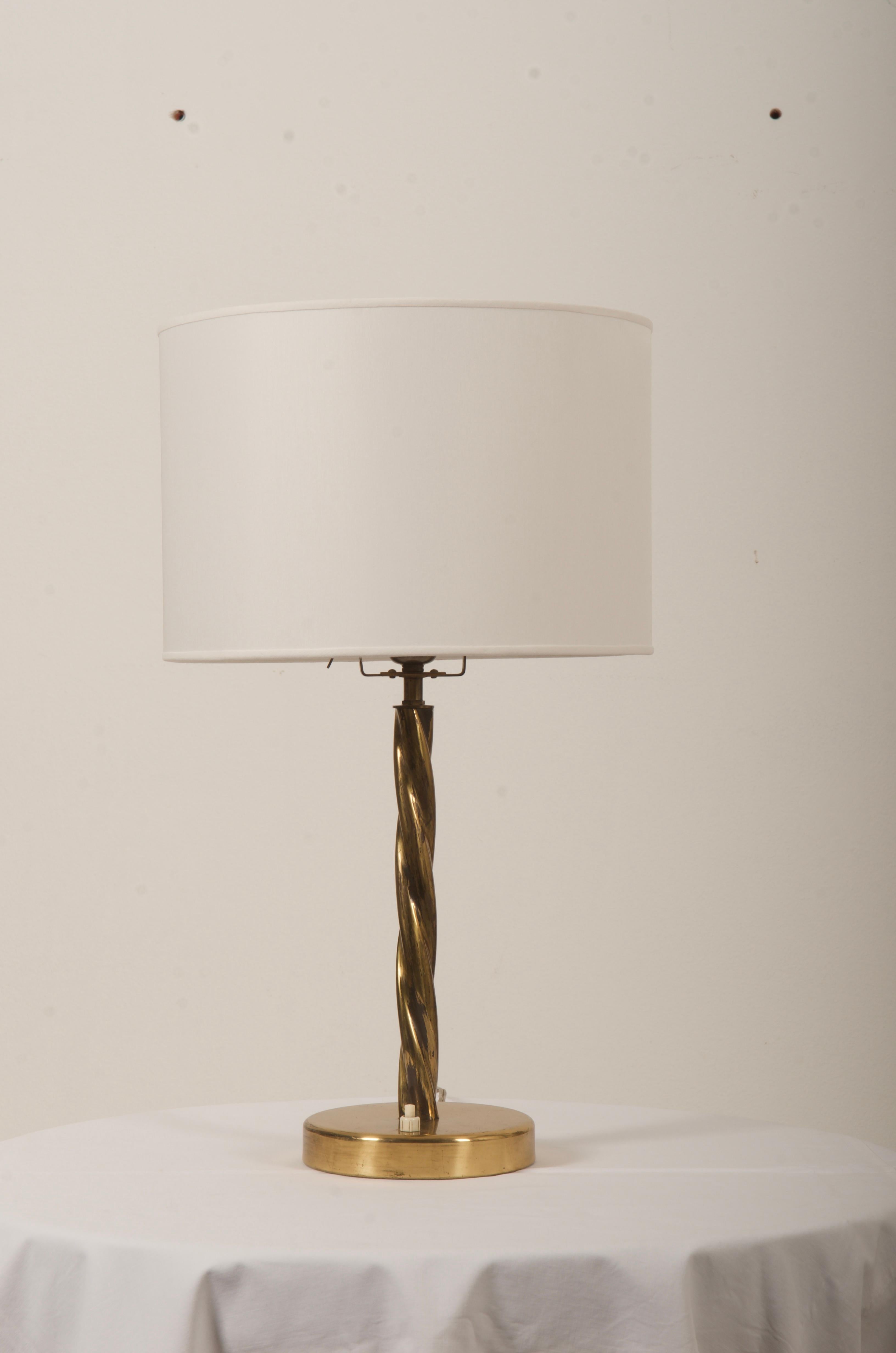 Midcentury Brass Table Lamp  For Sale 3