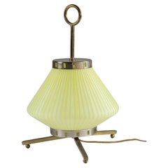 Lampe de table en laiton du milieu du siècle 