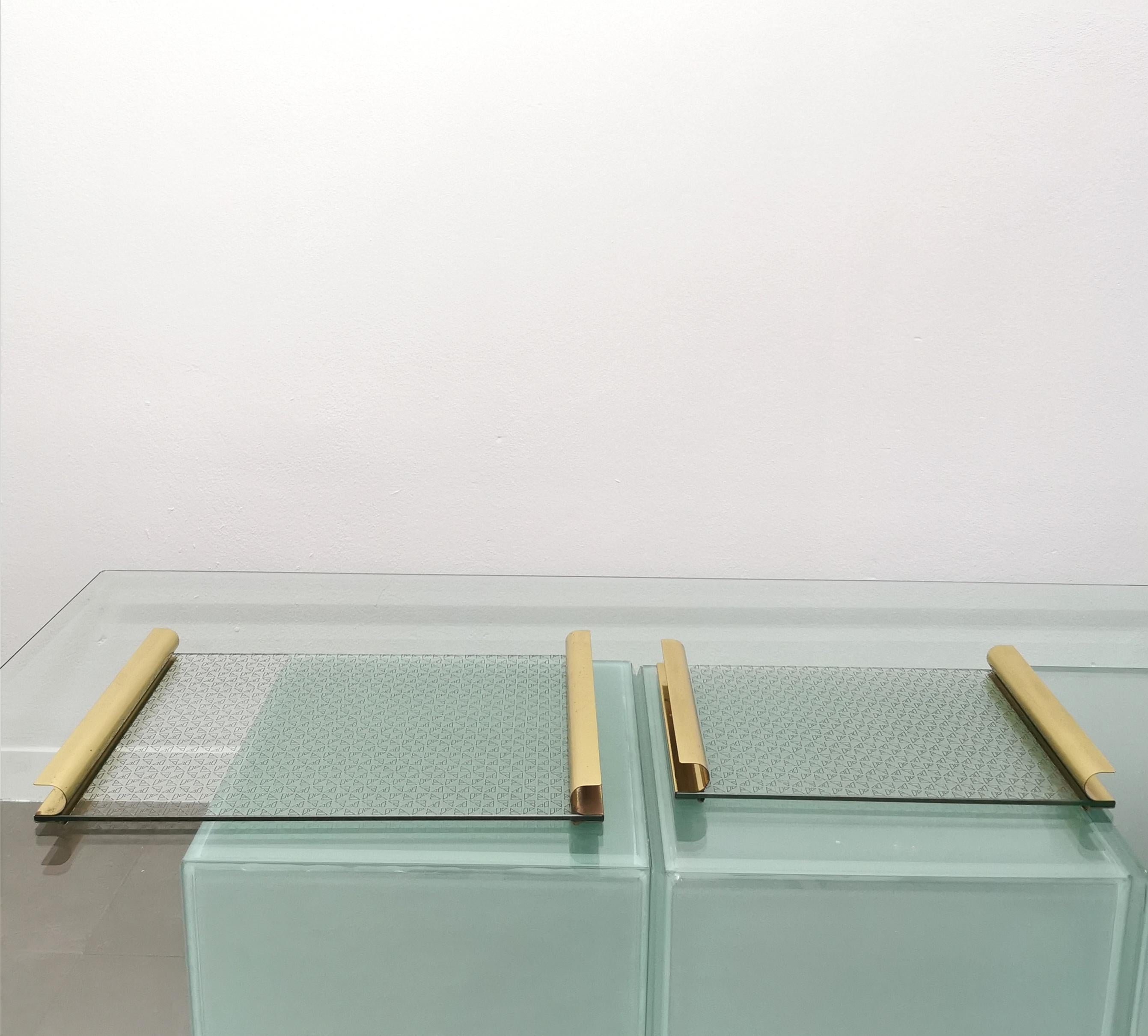 20th Century Midcentury Brass Tray Tables Glass Rectangular Italian Design 1970s Set of 2 For Sale