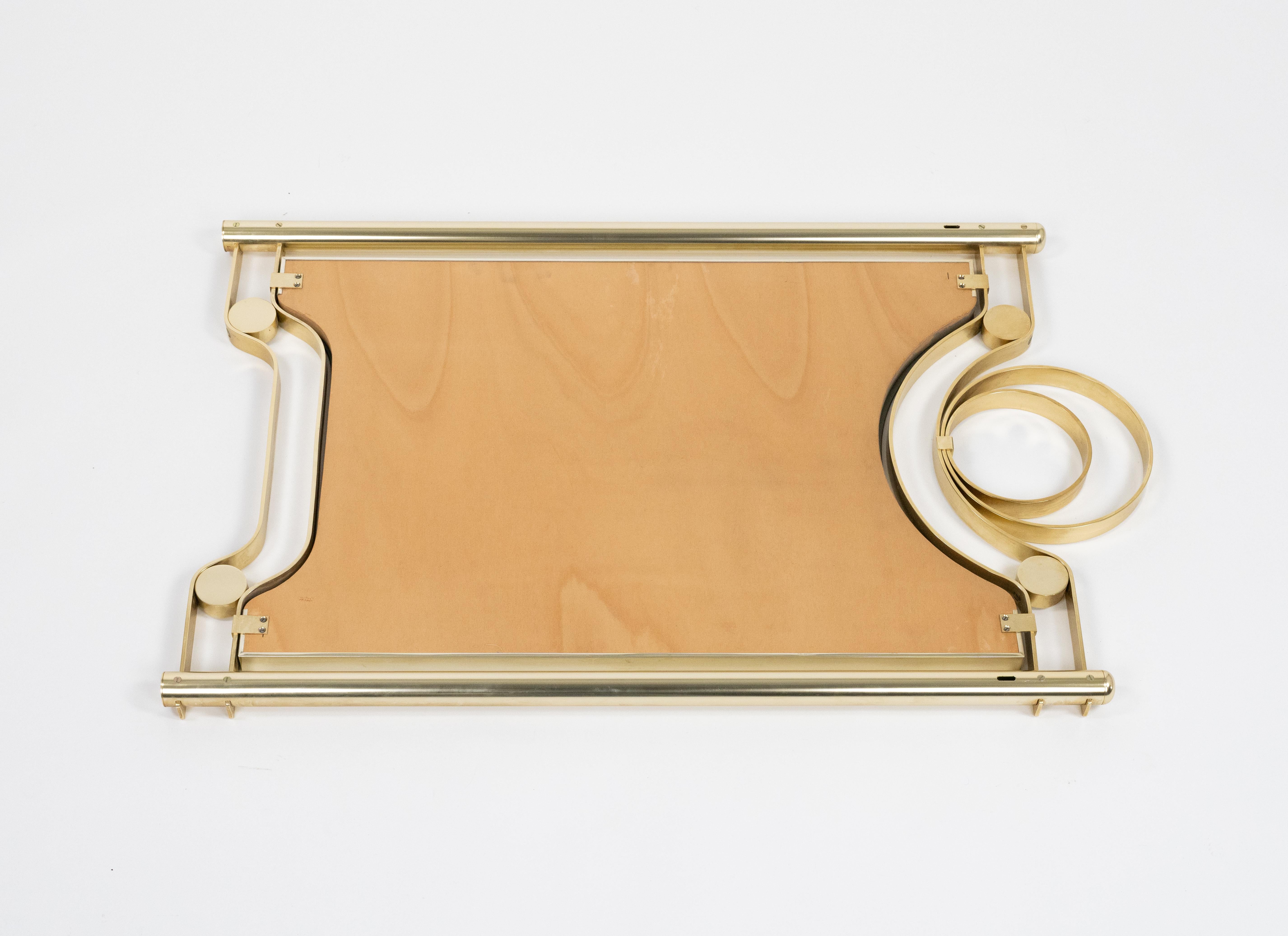 Midcentury Brass Wall Mirror Attributed to Luciano Frigerio, Italy 1970s en venta 3