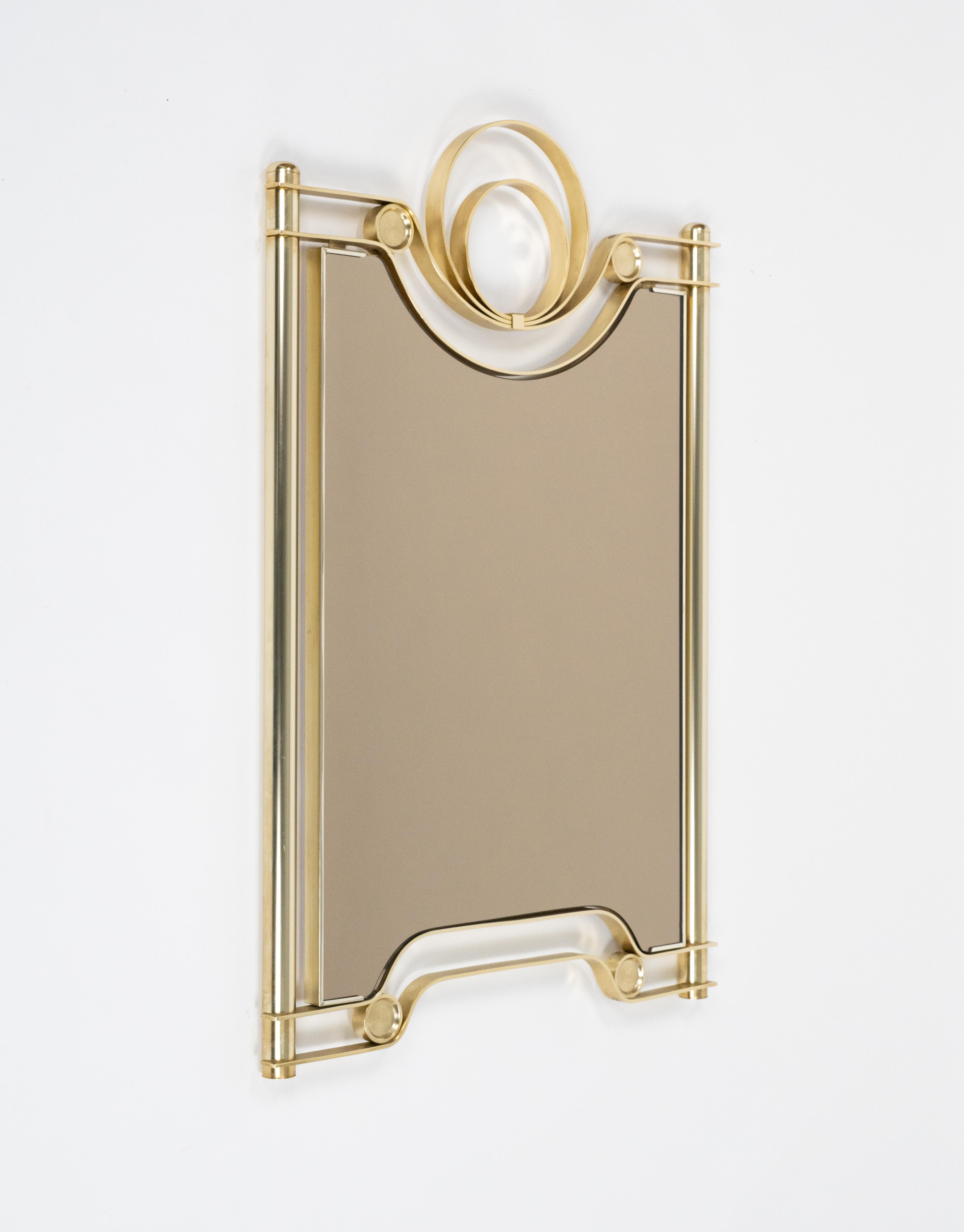 Midcentury Brass Wall Mirror Attributed to Luciano Frigerio, Italy 1970s Moderno de mediados de siglo en venta