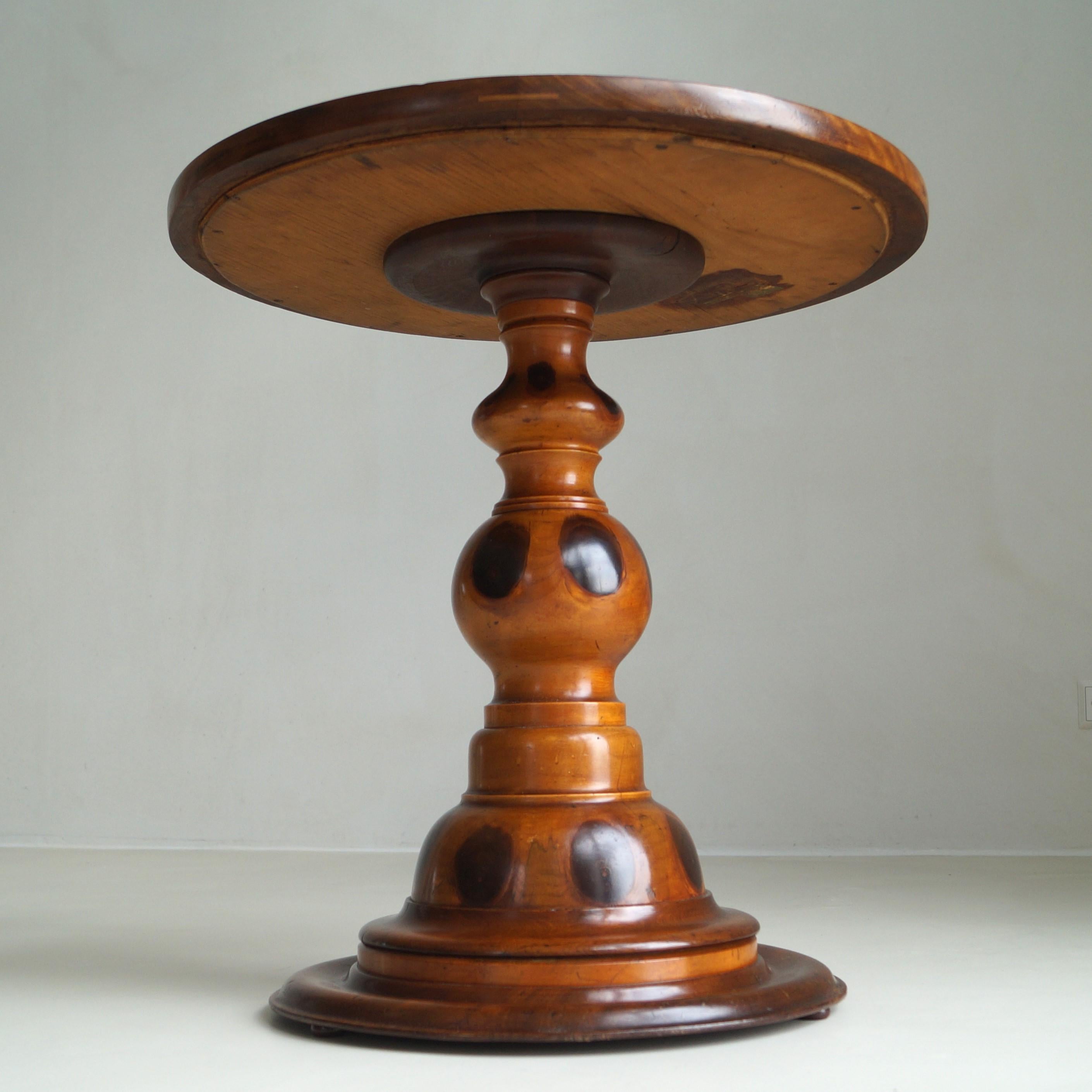 Midcentury Brazilian chess table or occasional table, 1958 6