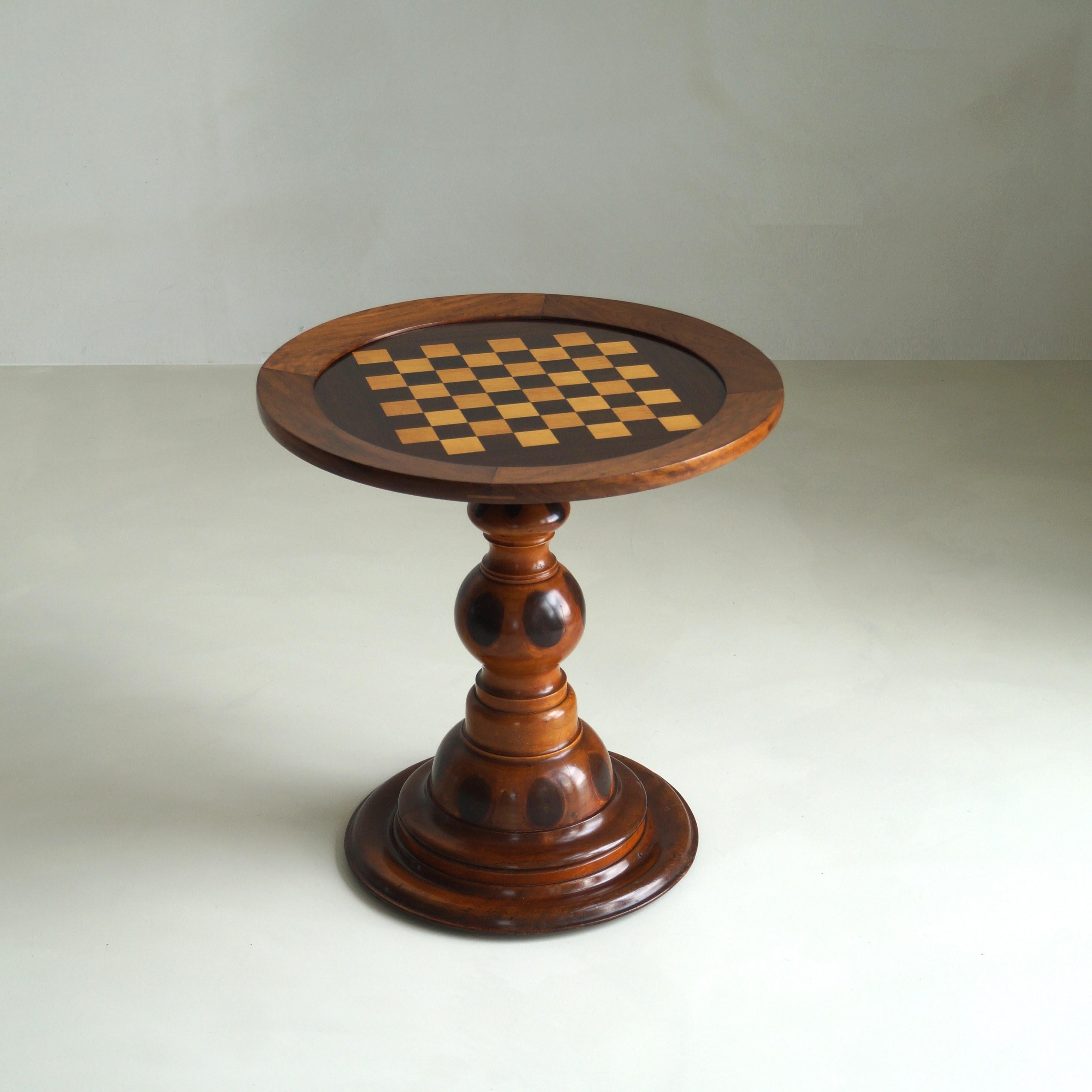 Midcentury Brazilian chess table or occasional table, 1958 In Good Condition In EVERDINGEN, NL