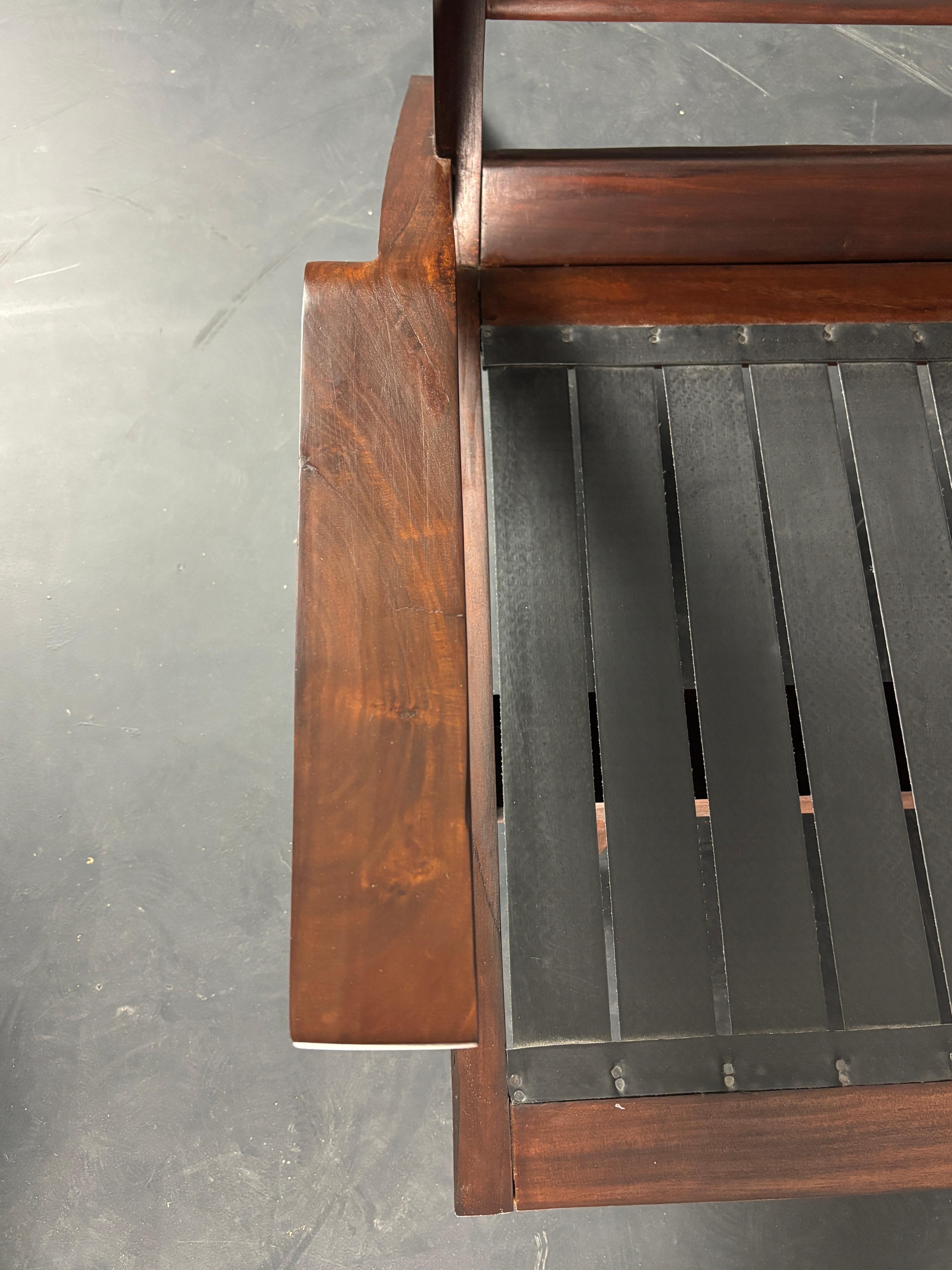 Midcentury Brazilian modernist lounge or easy chair by Acacia Gil Borsoi, 1950s For Sale 5