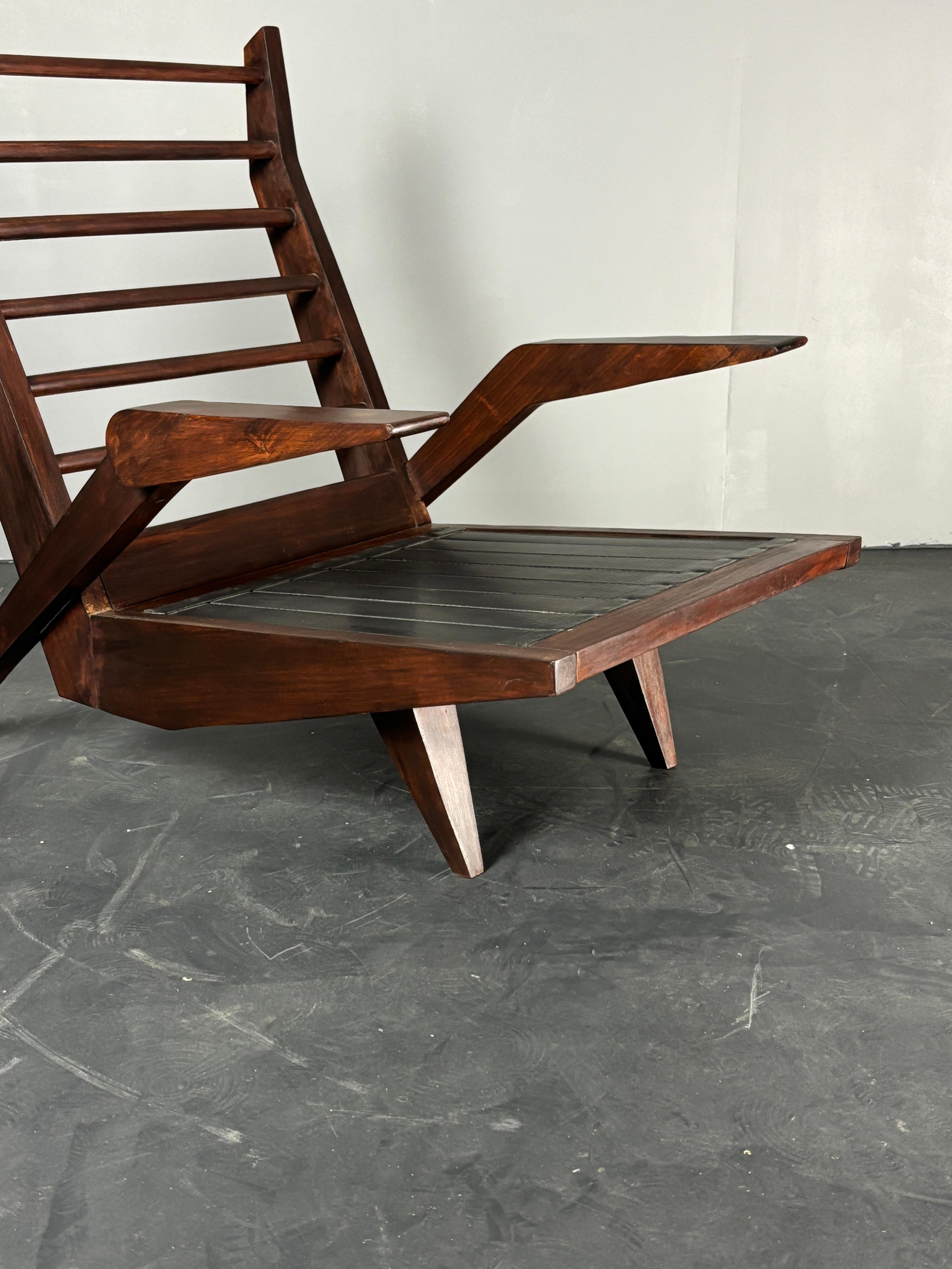 Midcentury Brazilian modernist lounge or easy chair by Acacia Gil Borsoi, 1950s For Sale 12