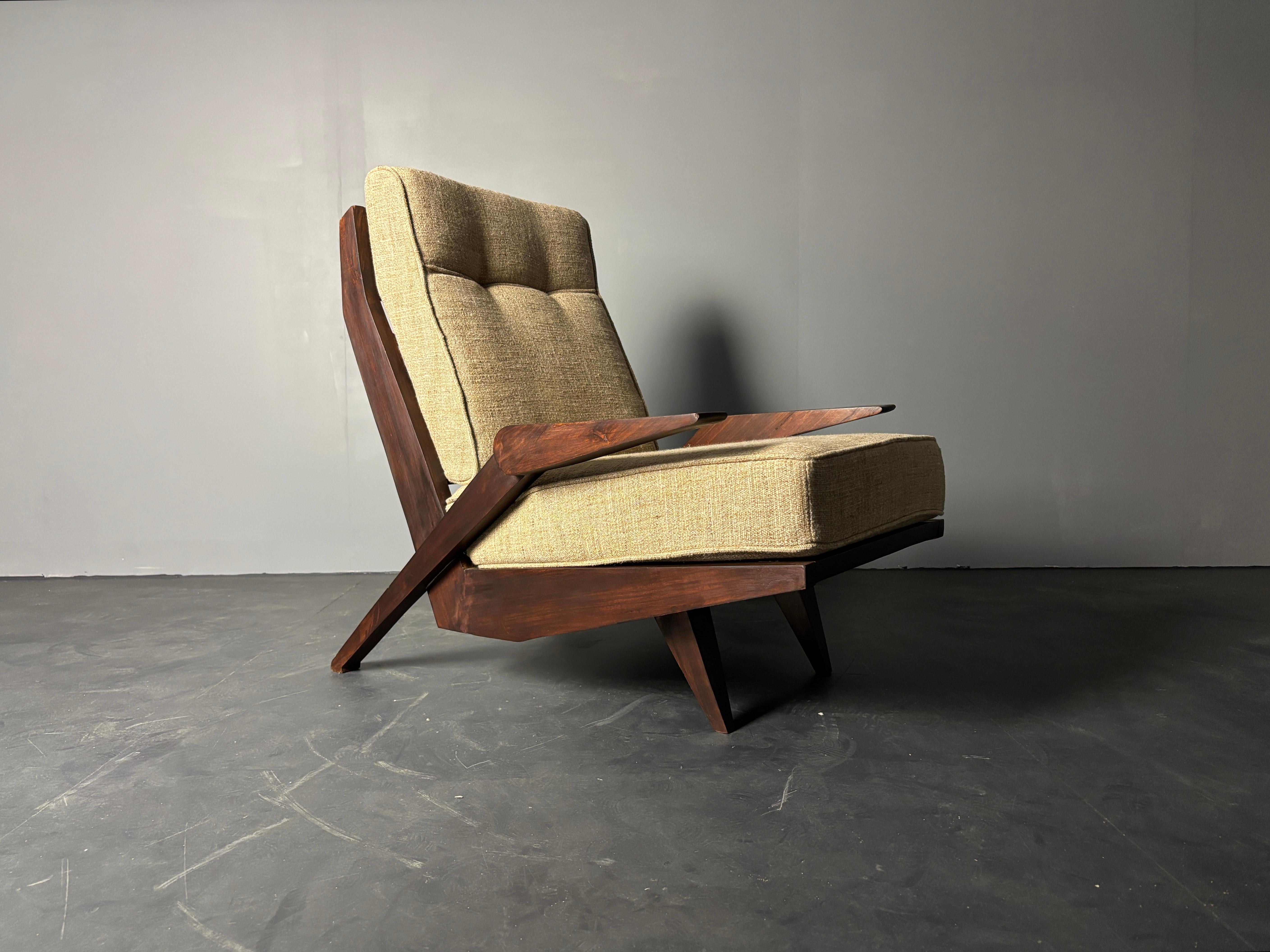 Mid-Century Modern Midcentury Brazilian modernist lounge or easy chair by Acacia Gil Borsoi, 1950s For Sale