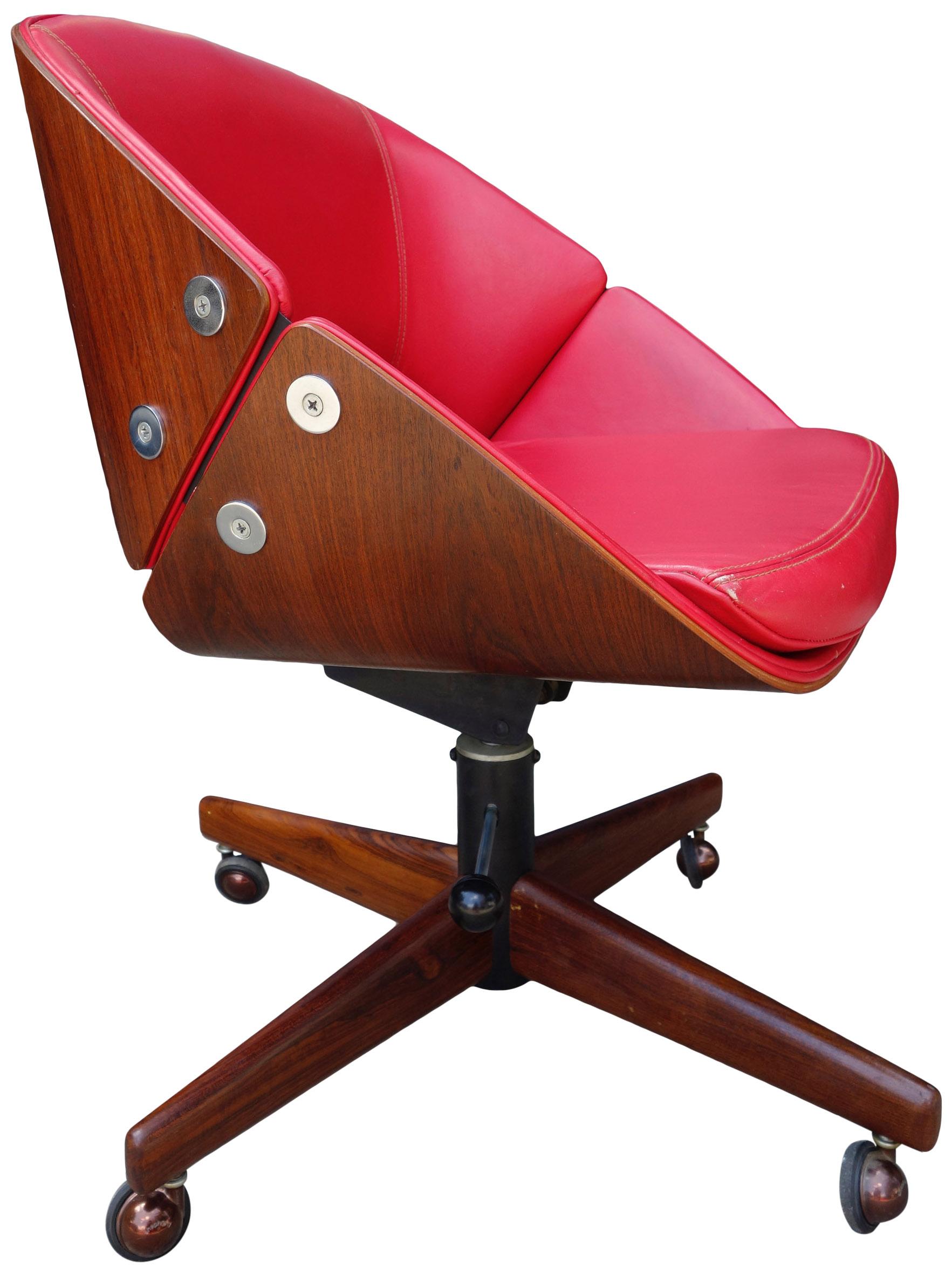 20th Century Midcentury Brazilian Office Chair by Jean Gillon