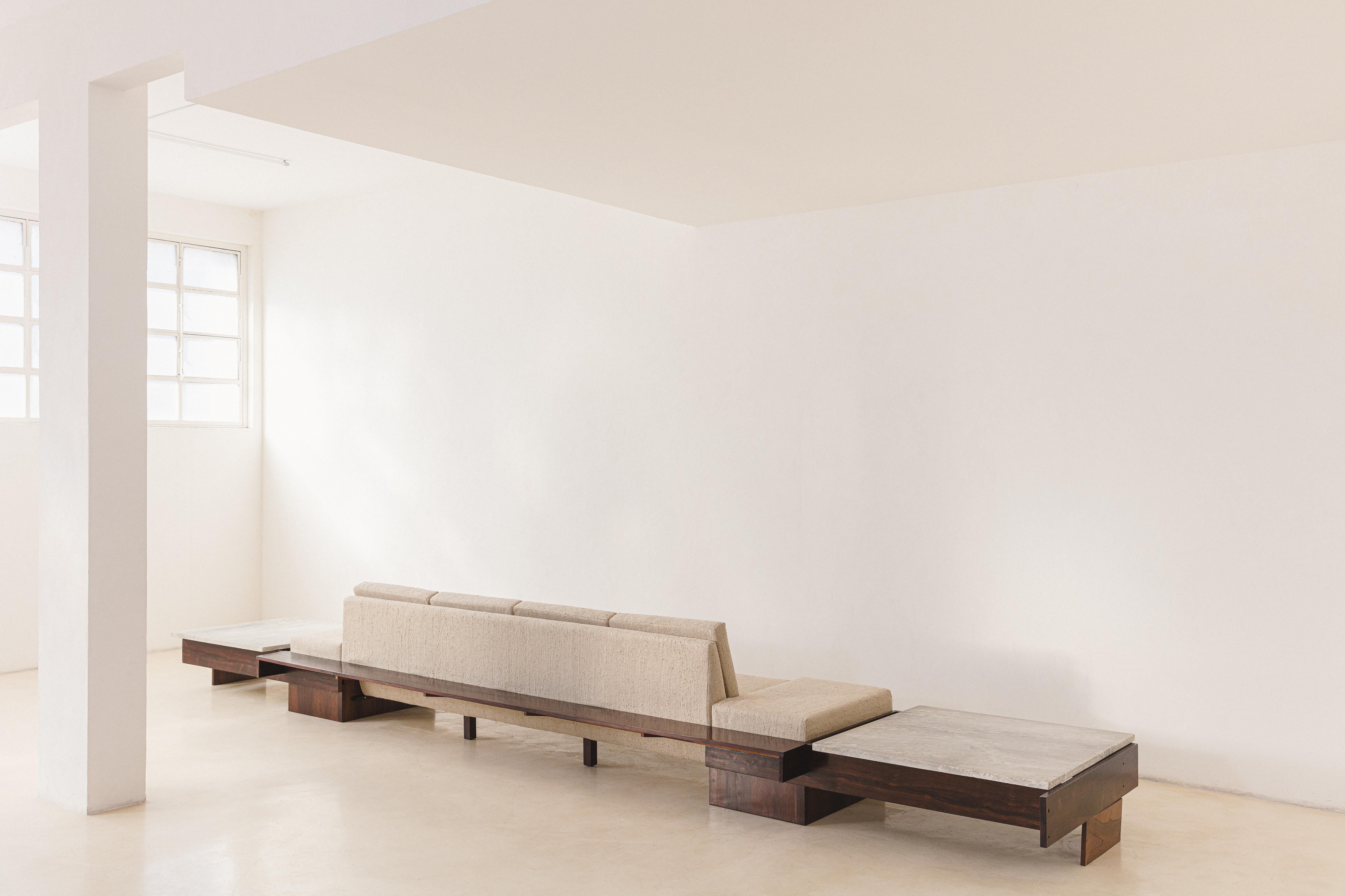 Midcentury Brazilian Sofa Design by Joaquim Tenreiro, Rosewood and Marble, 1960s For Sale 8
