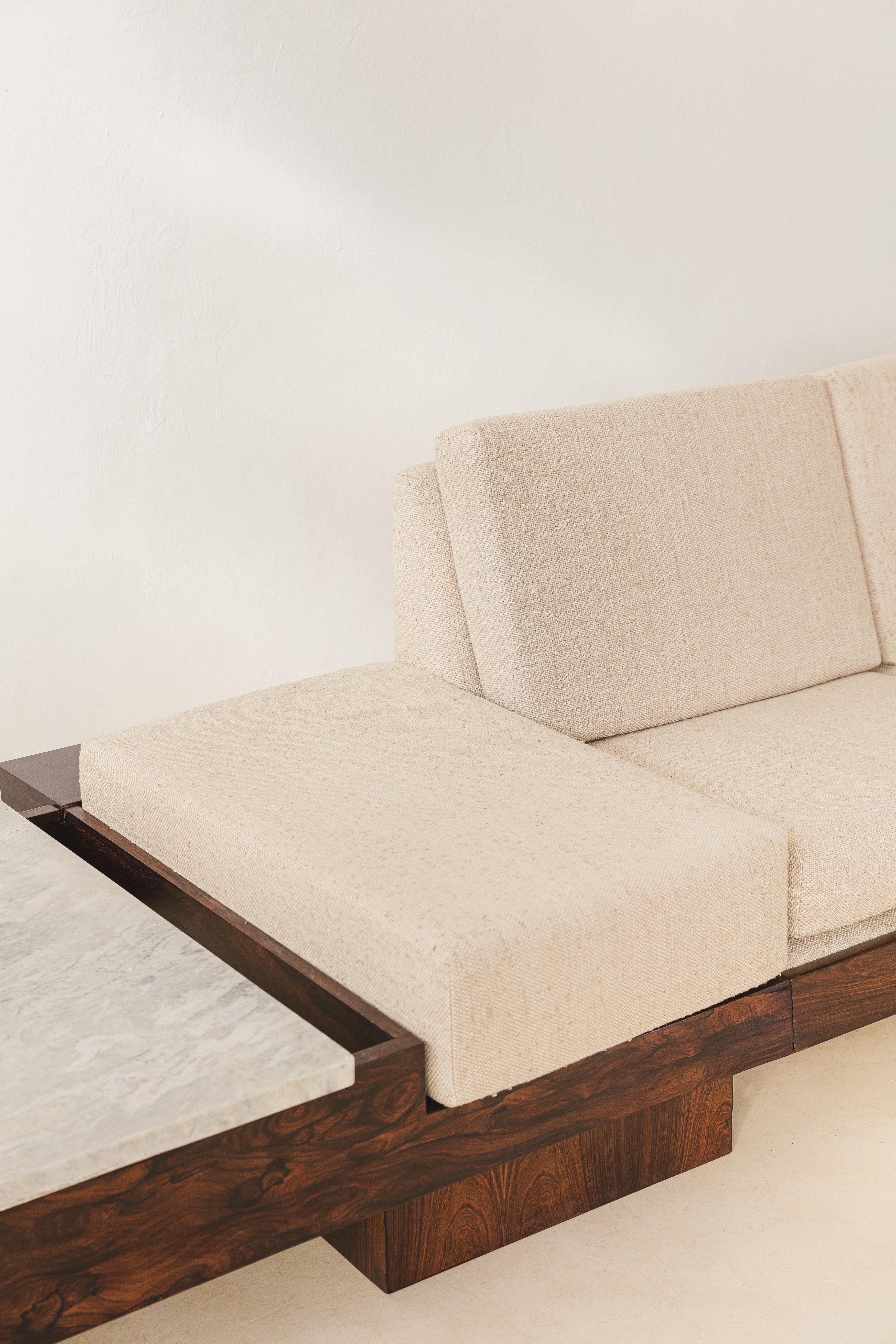 Midcentury Brazilian Sofa Design by Joaquim Tenreiro, Rosewood and Marble, 1960s For Sale 1