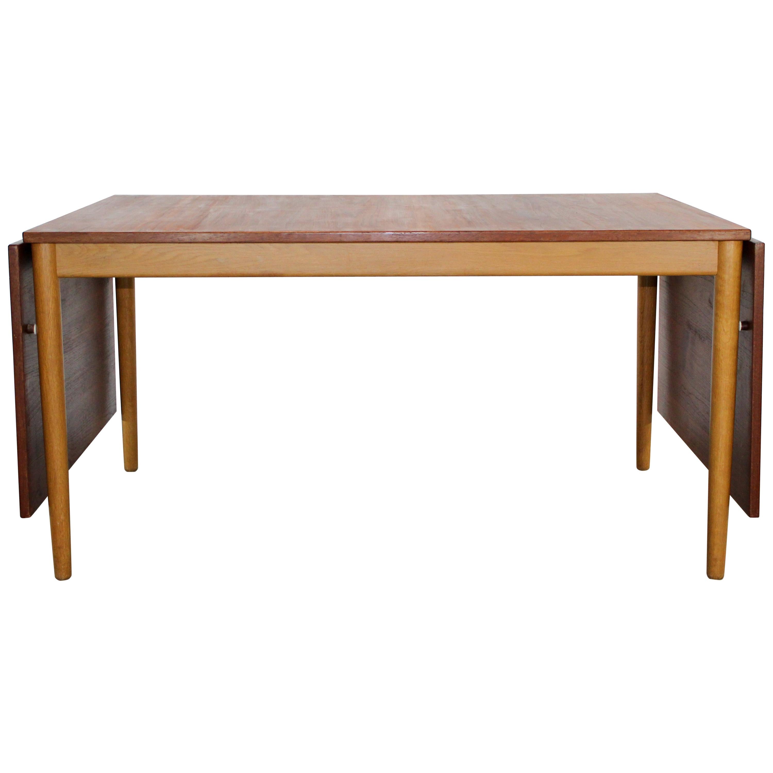 Midcentury Børge Mogensen Teak 
Oak Dining Table, 1950s