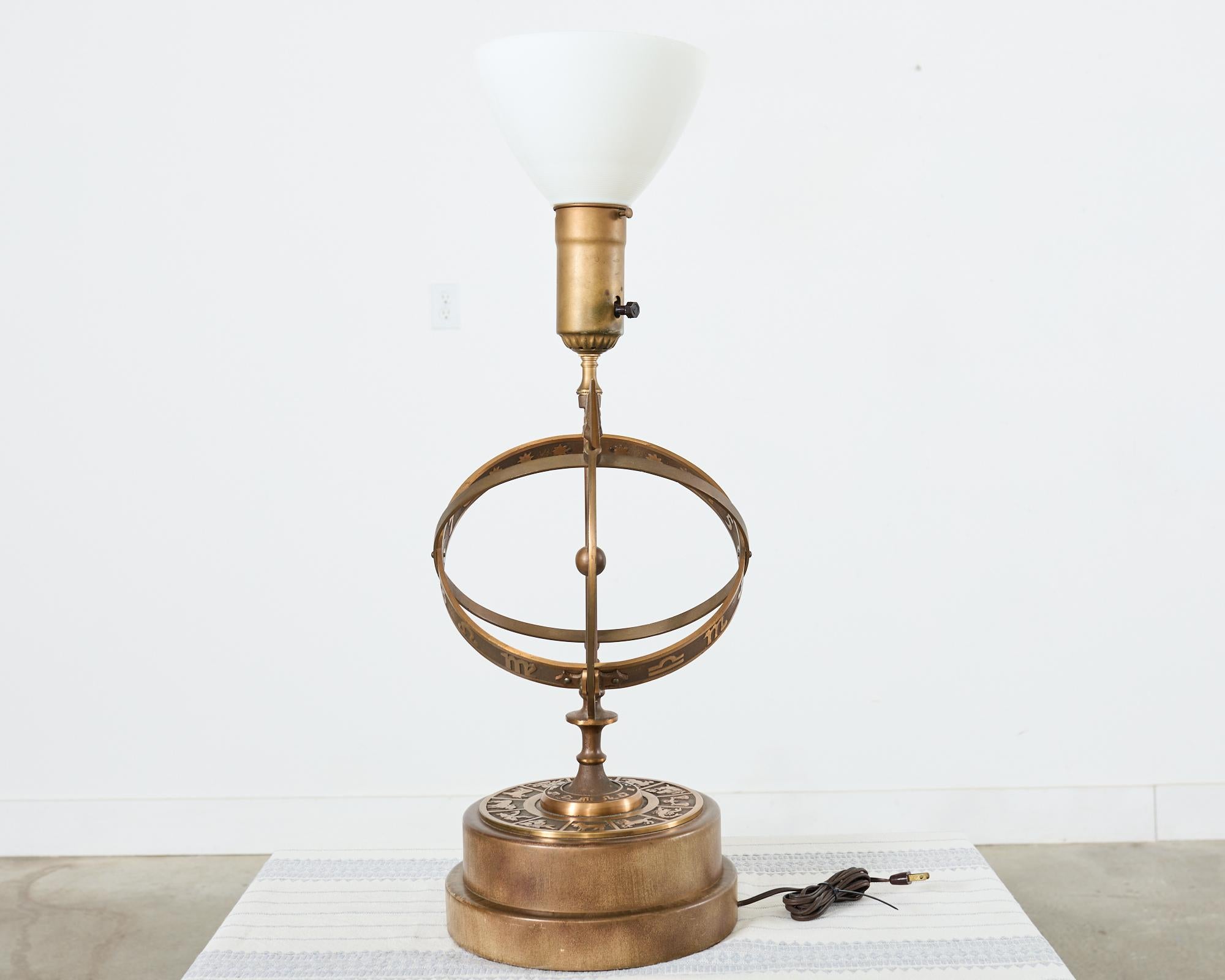 Lampe astrologique armillaire en bronze du milieu du siècle dernier par Frederick Cooper en vente 11