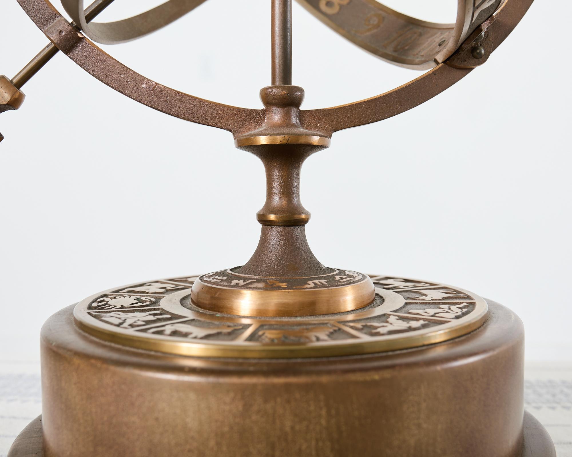 Laiton Lampe astrologique armillaire en bronze du milieu du siècle dernier par Frederick Cooper en vente