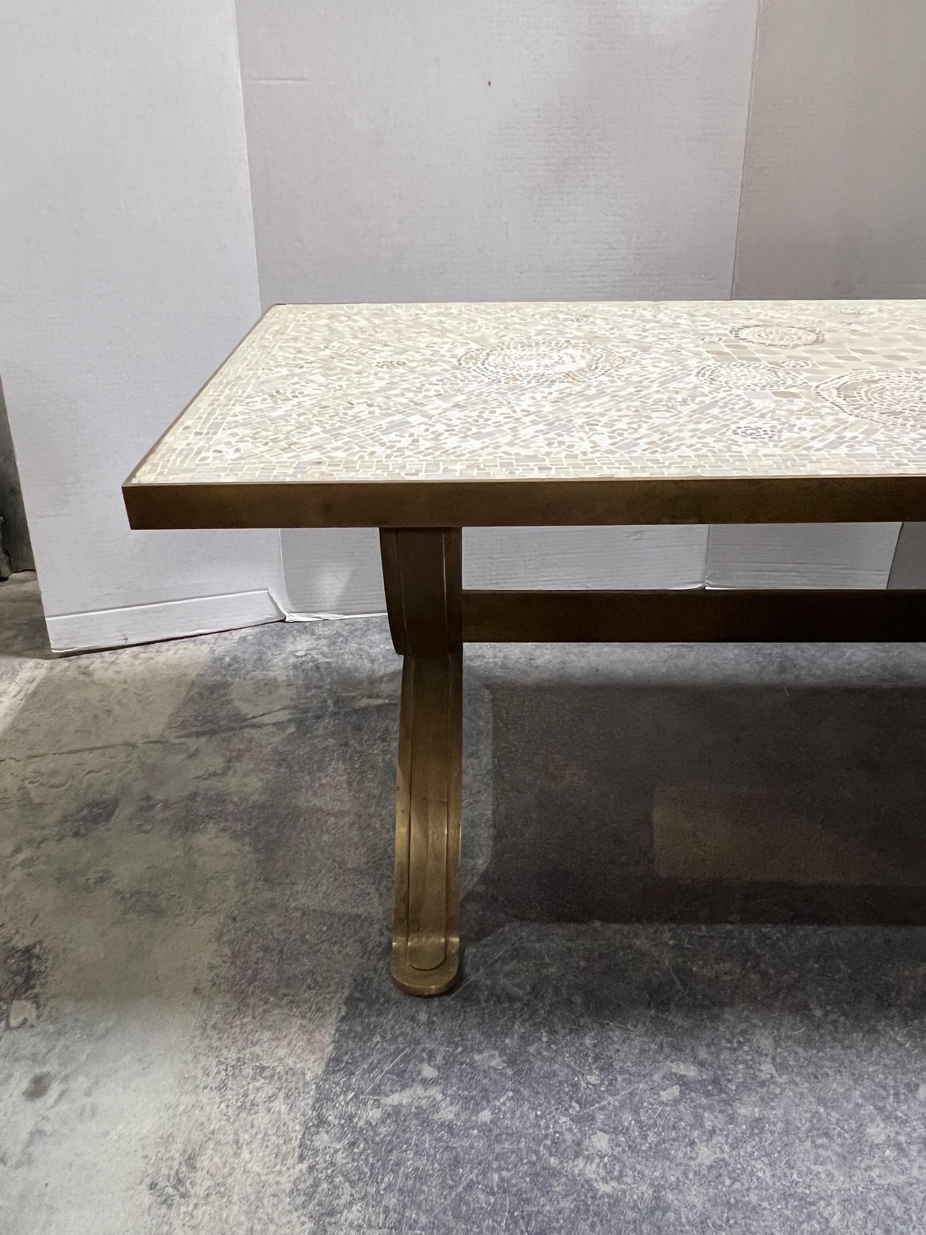 Table basse en bronze du milieu du siècle Bon état - En vente à Chicago, IL