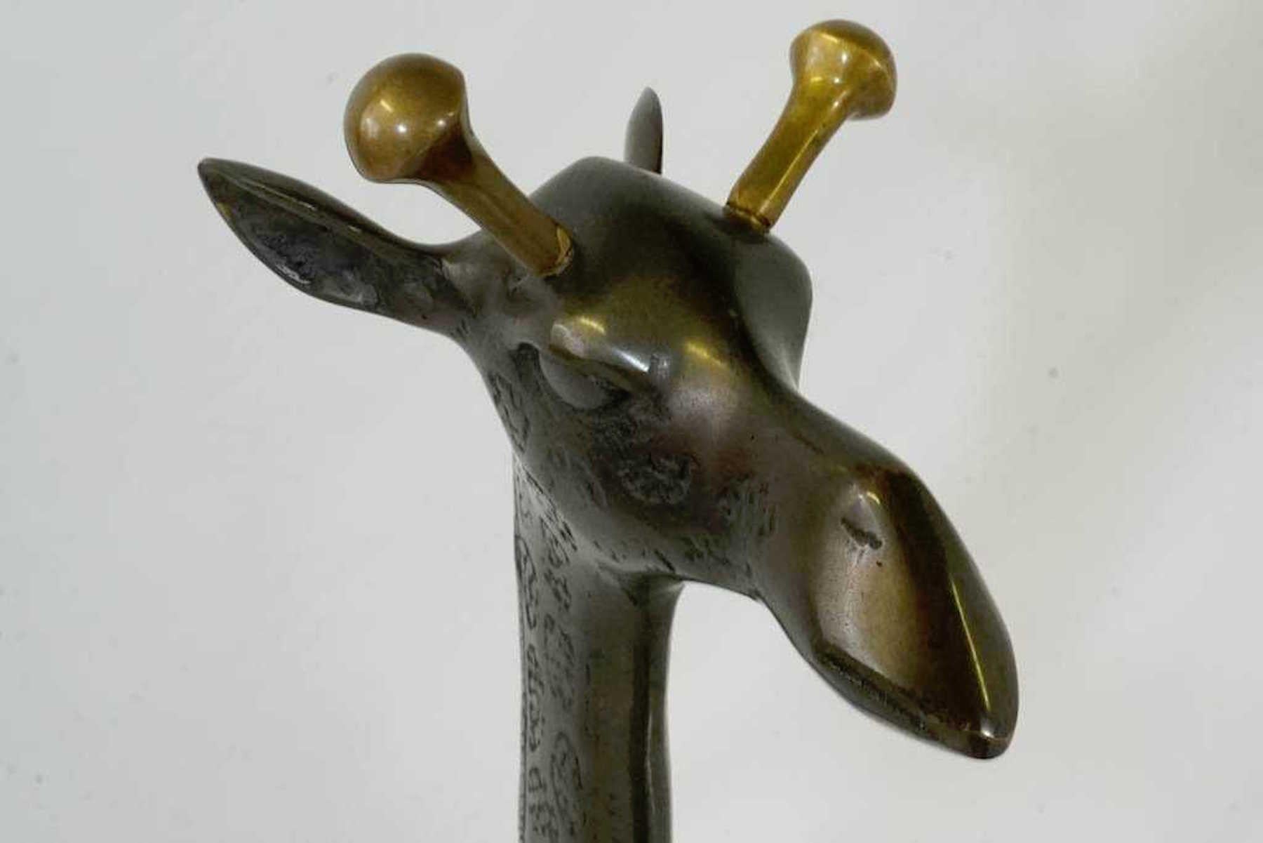 Cast Midcentury Bronze Sculpture of a Giraffe For Sale