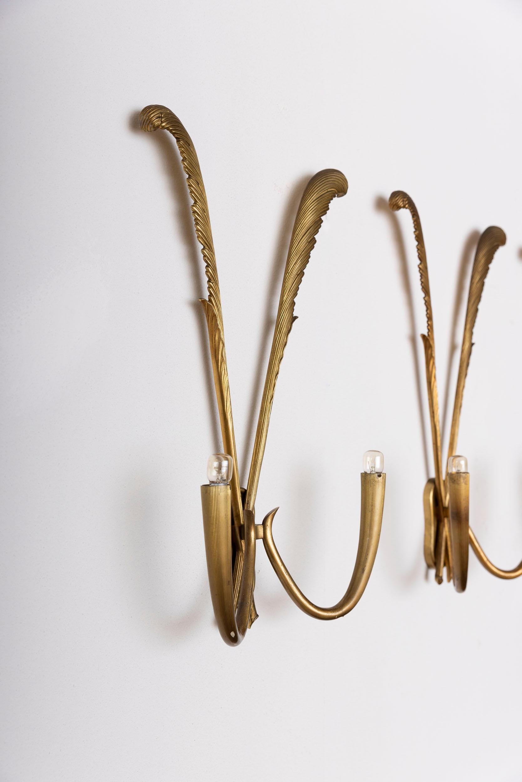 Italian Midcentury bronze wall lights set attributed to Guglielmo Ulrich, Italy 1940