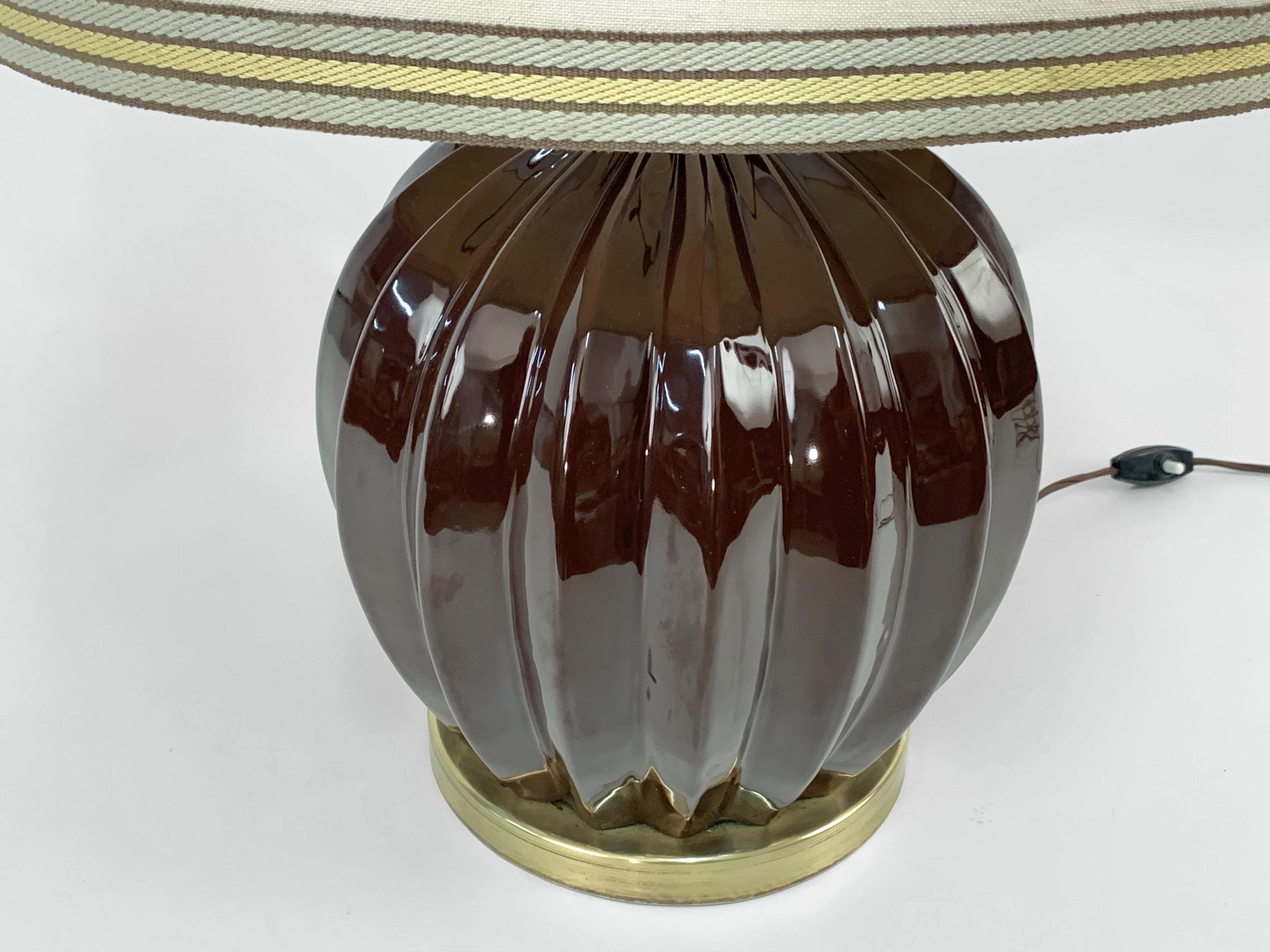 Late 20th Century Midcentury Brown Ceramic Glazed Italian Table Lamp Tommaso Barbi Style, 1970s For Sale