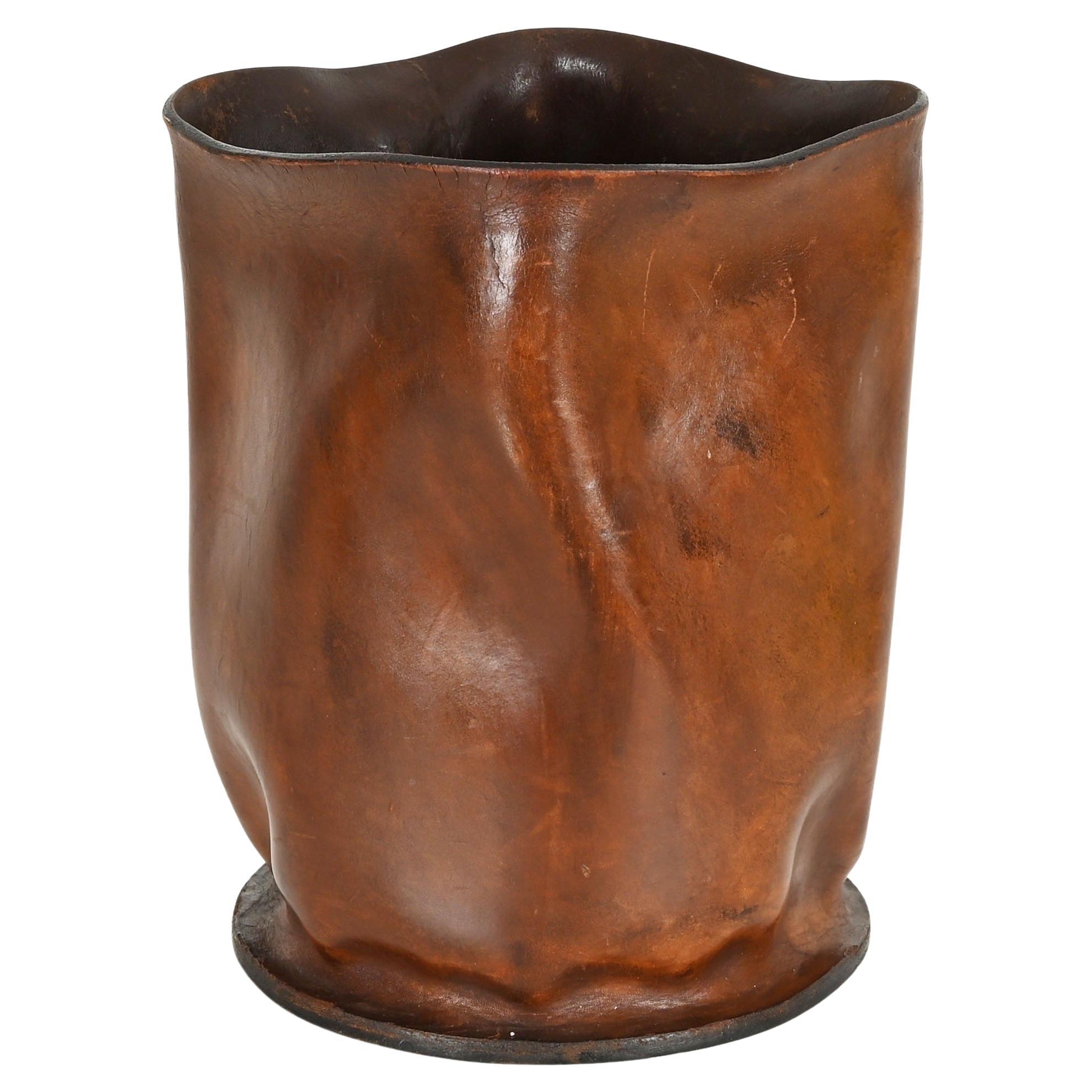 Midcentury Brown Italian Leather Decorative Wastepaper Basket, Nova Tecno, 1950s For Sale